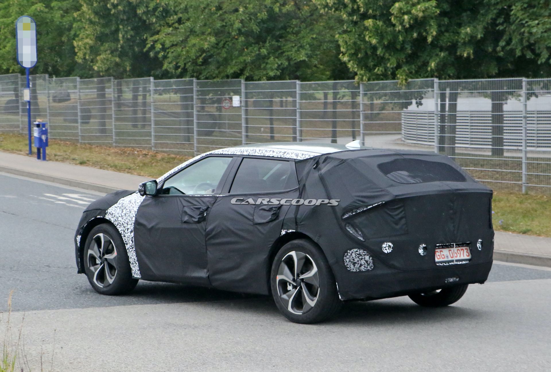 Kia’s New EV Makes Spy Debut, Looks Like A Cross Between Imagine And Futuron Concepts