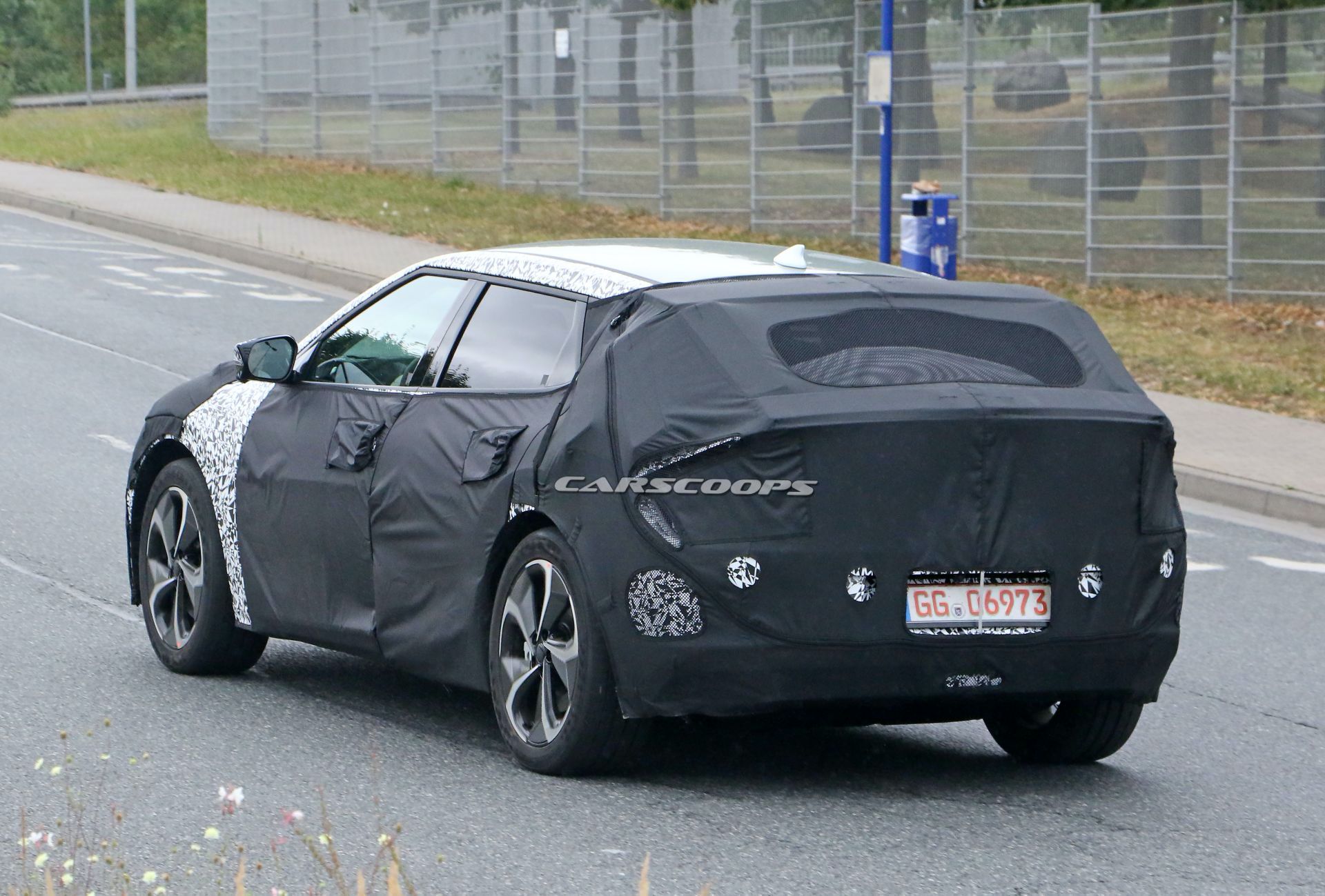 Kia’s New EV Makes Spy Debut, Looks Like A Cross Between Imagine And Futuron Concepts