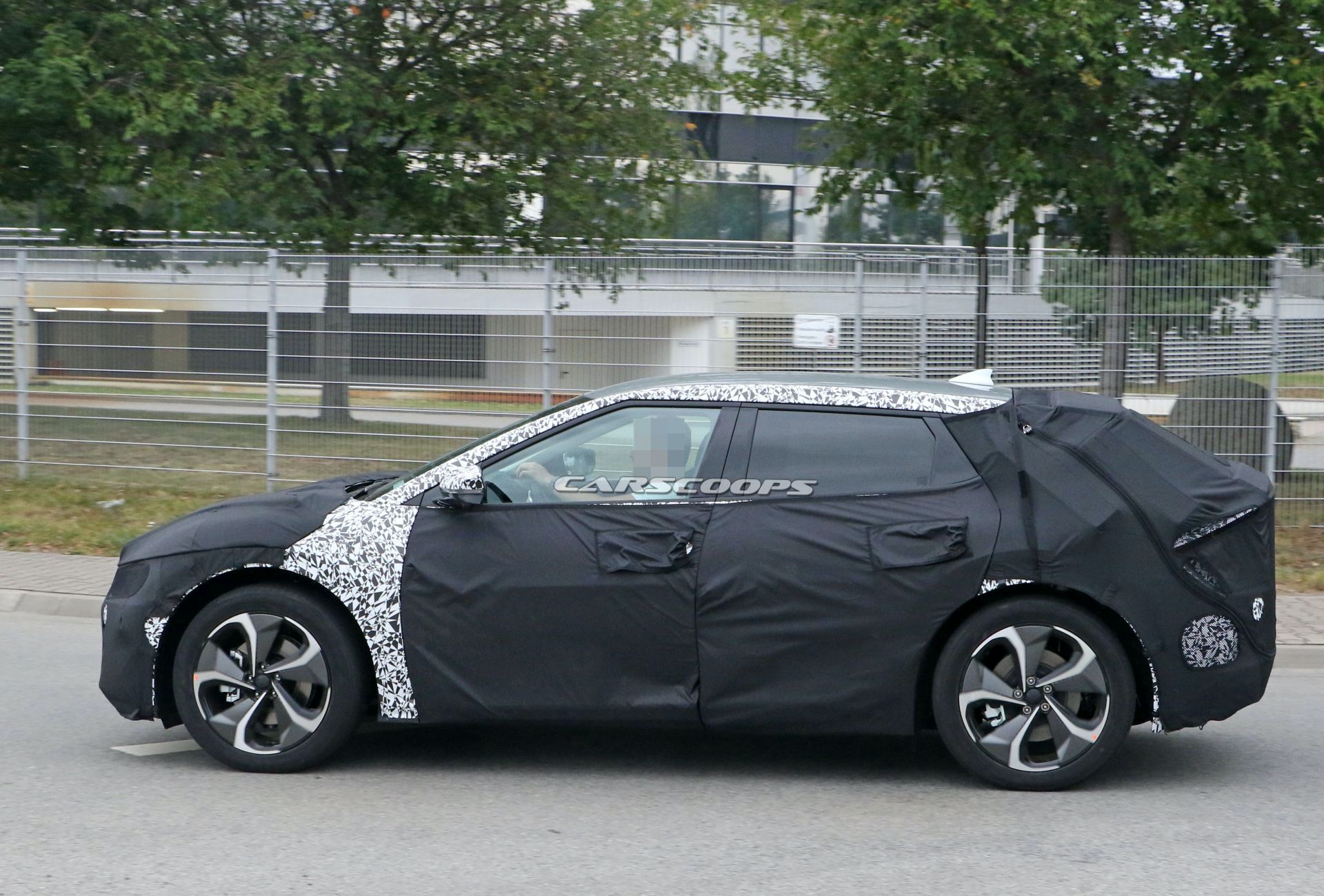 Kia’s New EV Makes Spy Debut, Looks Like A Cross Between Imagine And Futuron Concepts