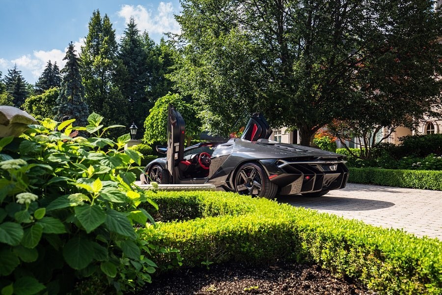 Gloss Carbon Lamborghini Centenario Roadster Is A $2.7 Million Treat