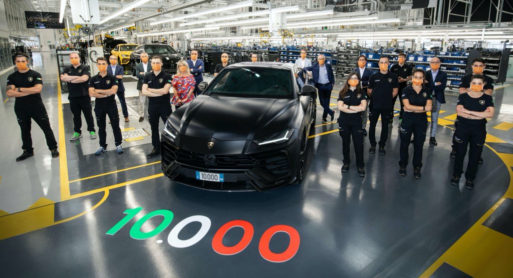  Lamborghini Has Already Built 10,000 Urus SUVs Two Years After Launch