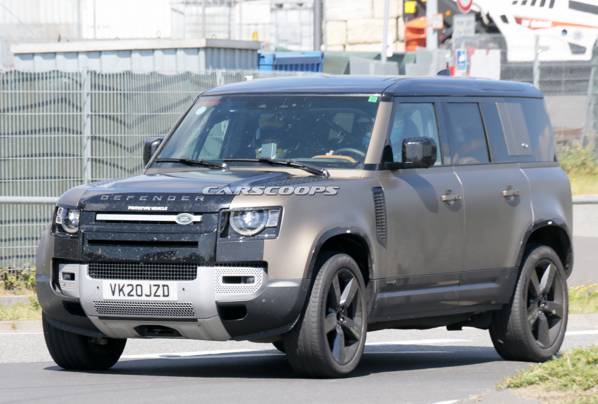 2021 Land Rover Defender V8: Would You Like 500 HP With Your New British 4×4?