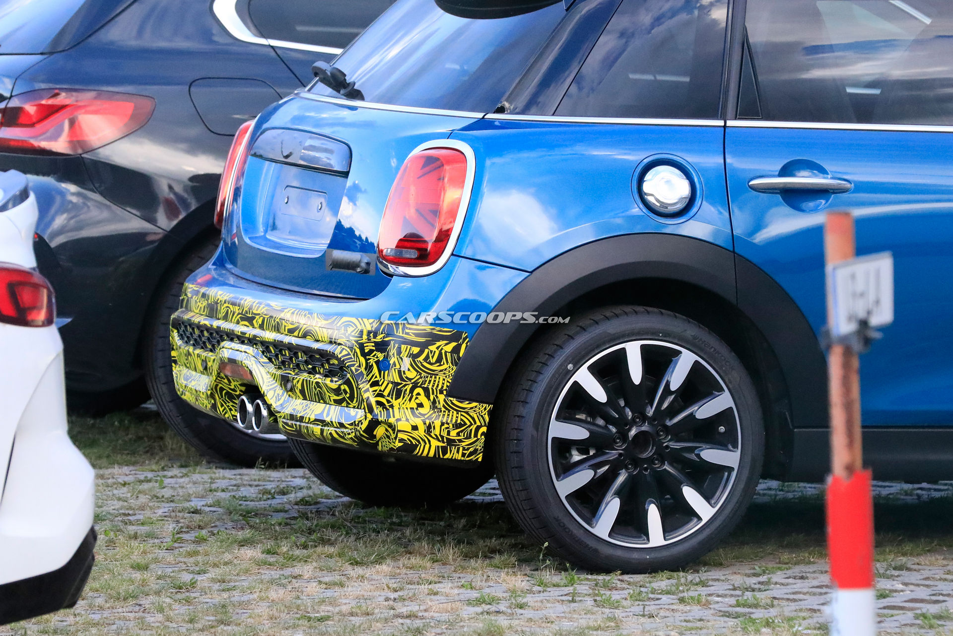 Facelifted MINI Cooper S Plug-In Hybrid Looks Very Familiar