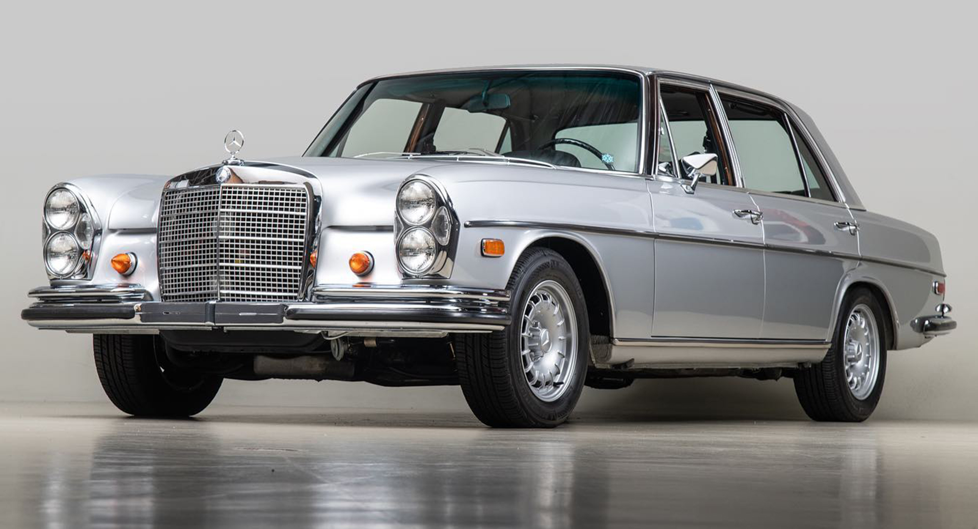 1969 Mercedes Benz 300 SEL 6 3 Is The Epitome Of Elegance Carscoops