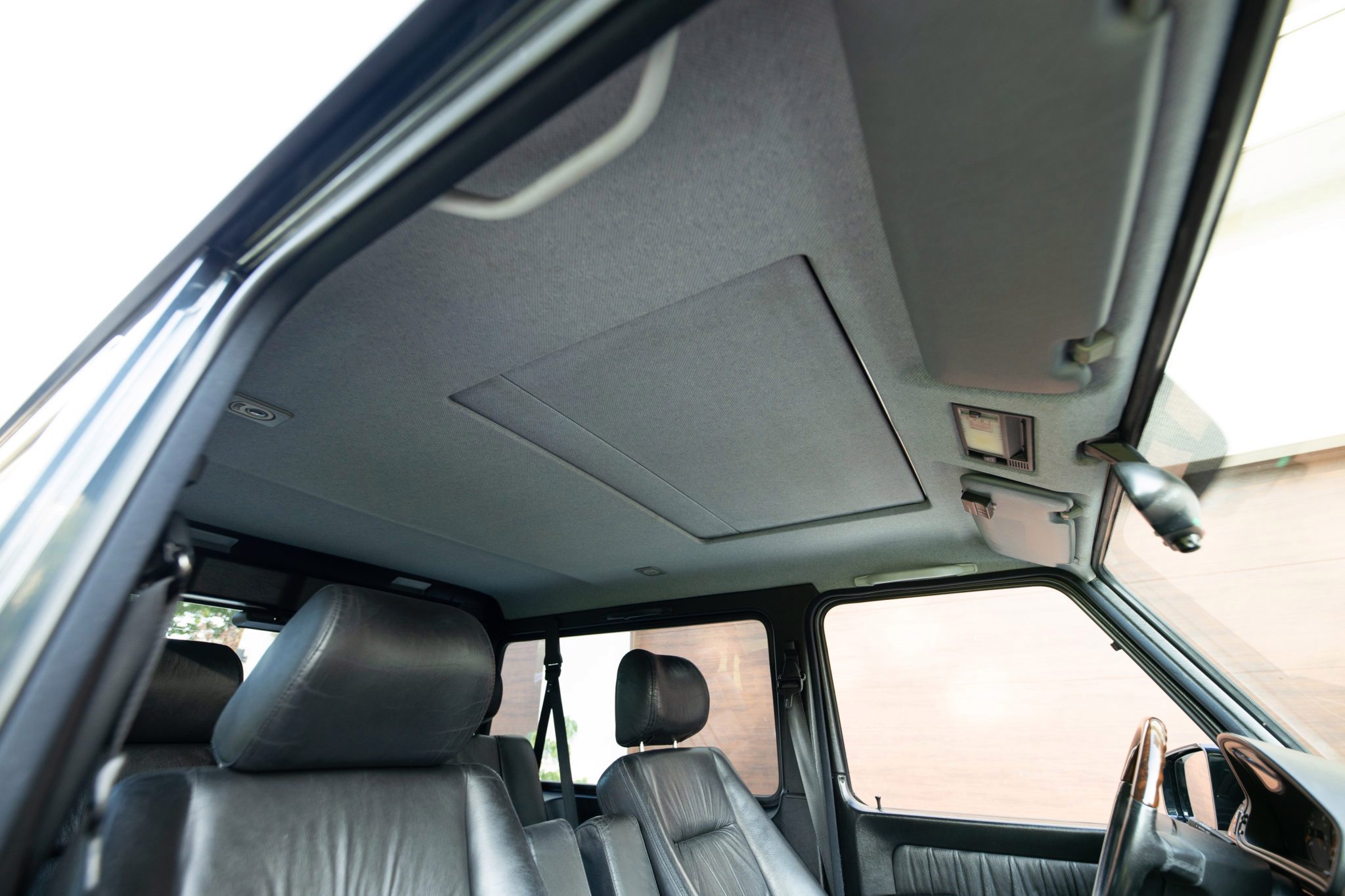 Stand Out From The Crowd With This Mercedes-Benz G500 SWB