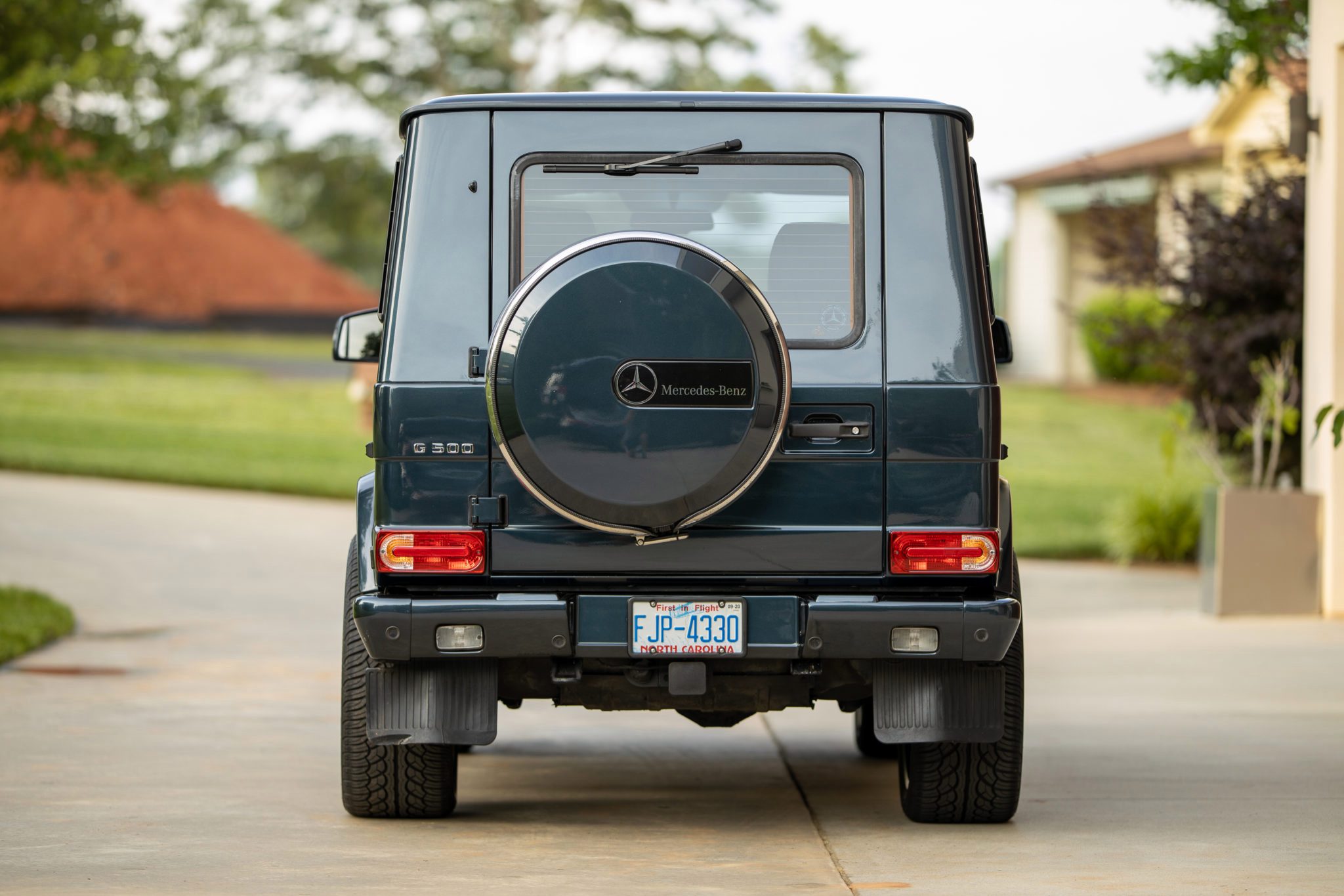 Stand Out From The Crowd With This Mercedes-Benz G500 SWB