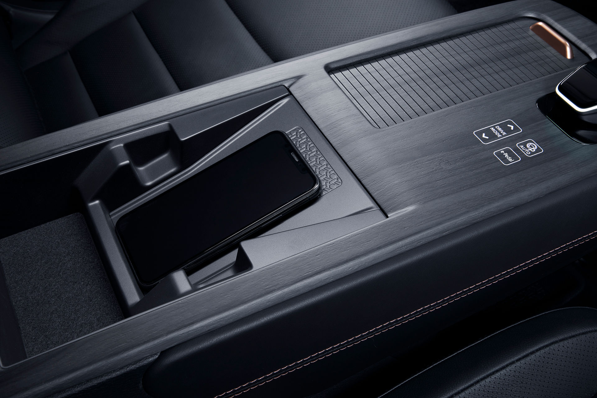 2022 Nissan Ariya EV Retains Concept Looks, Offers Up To 389 HP And 380 Miles Range