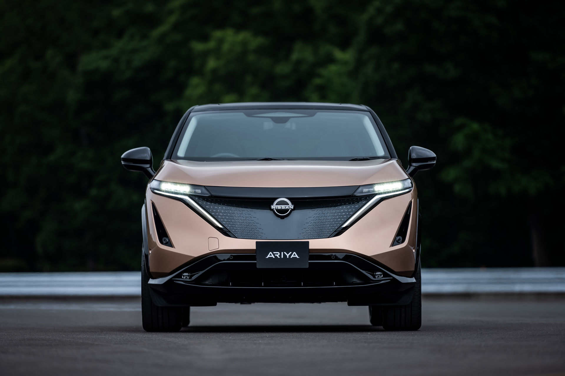 2022 Nissan Ariya EV Retains Concept Looks, Offers Up To 389 HP And 380 Miles Range