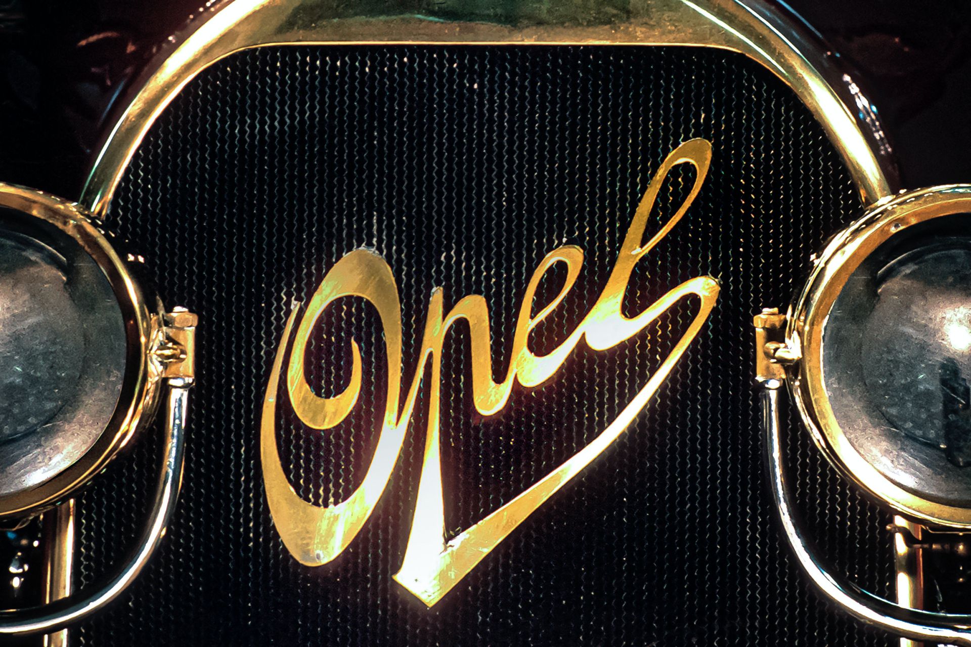 Turns Out The 2021 Mokka Debuted Opel’s Redesigned ‘Blitz’ Logo