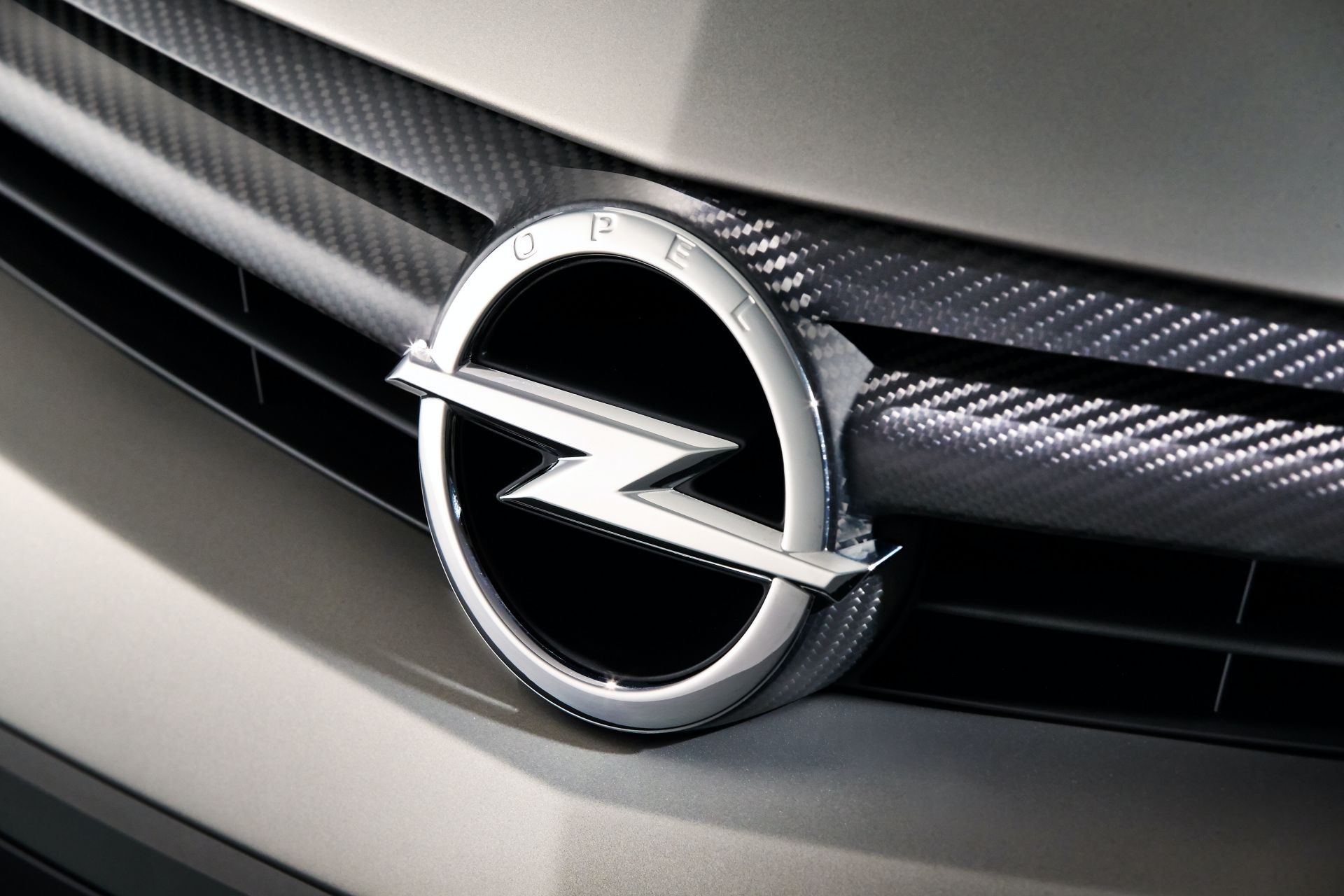 Turns Out The 2021 Mokka Debuted Opel’s Redesigned ‘Blitz’ Logo