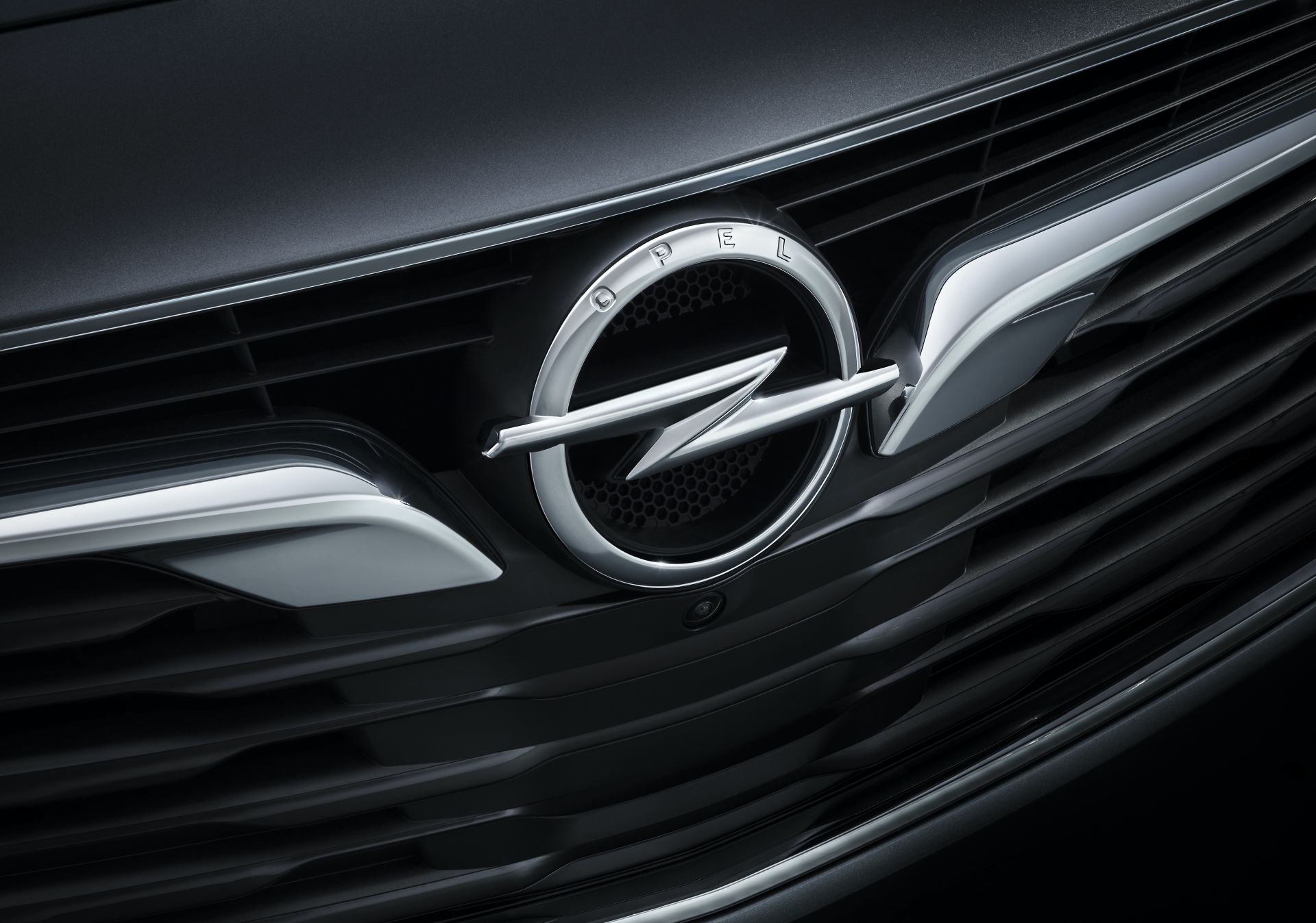 Turns Out The 2021 Mokka Debuted Opel’s Redesigned ‘Blitz’ Logo