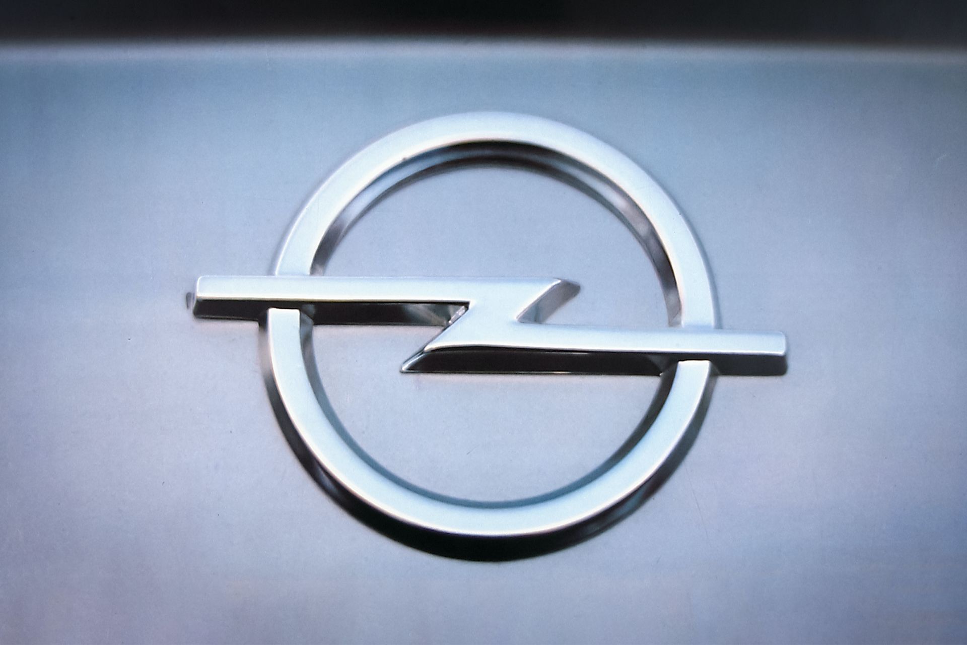 Turns Out The 2021 Mokka Debuted Opel’s Redesigned ‘Blitz’ Logo
