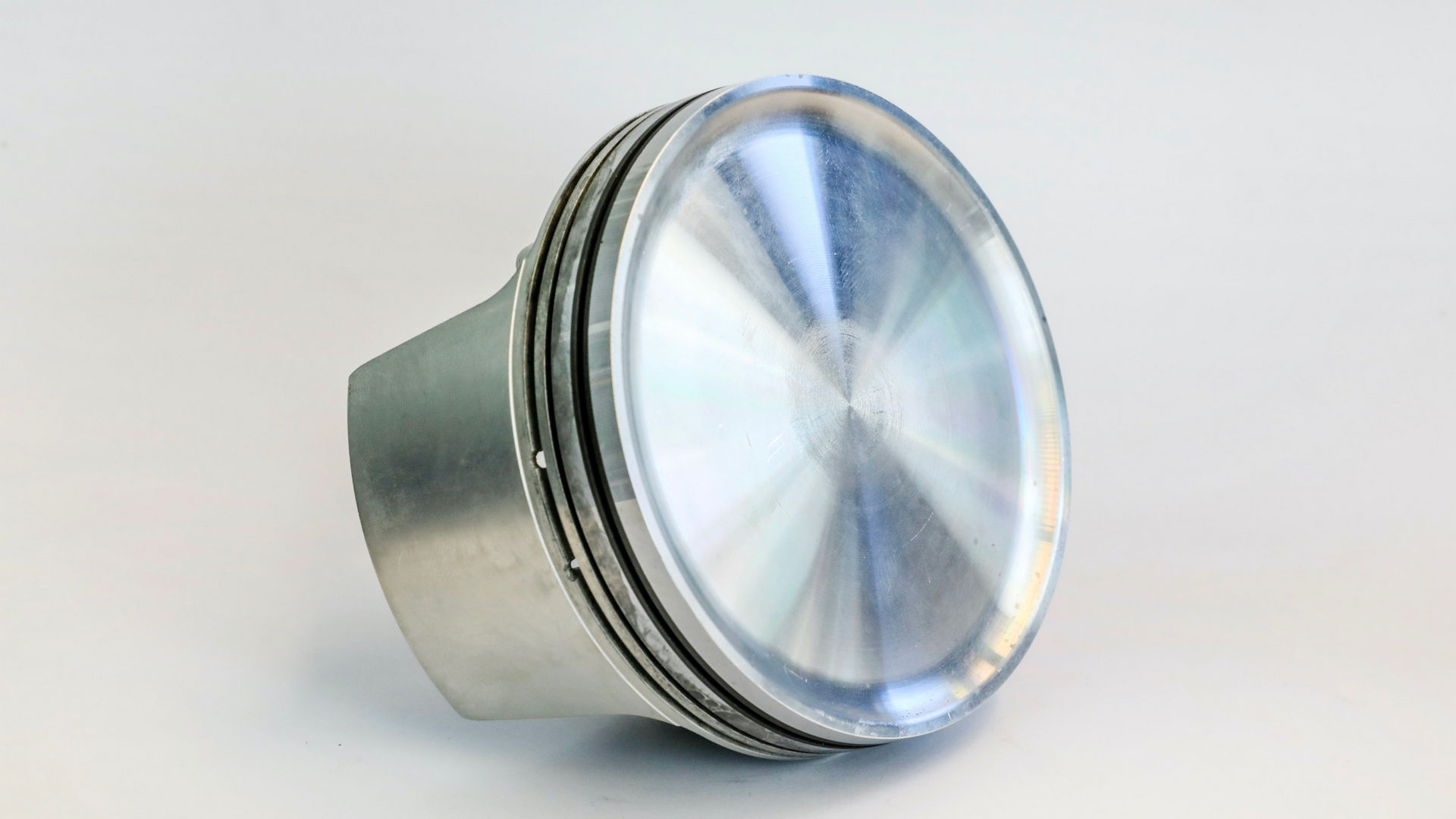 Porsche Starts 3D Printing Pistons For The 911 GT2 RS, Adding 30 HP