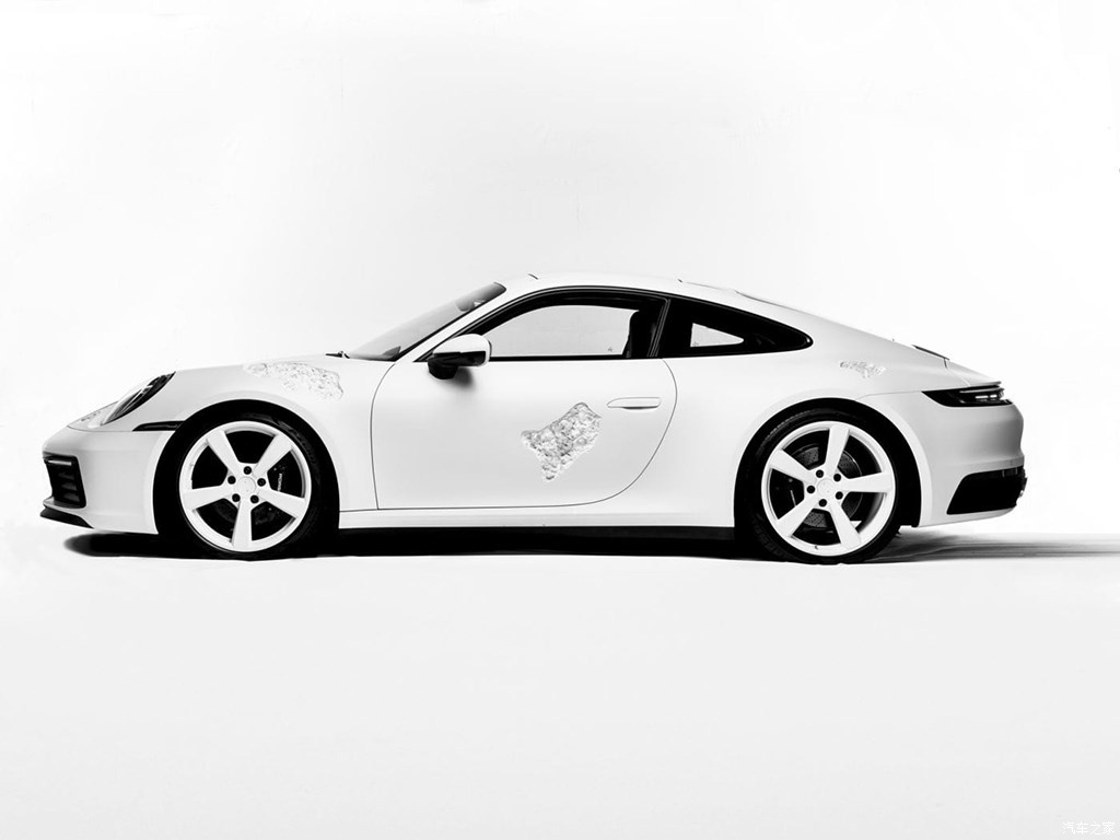 Porsche 911 Carrera 4S ‘Crystal Eroded’ Art Car Is Supposed To Showcase ‘A Timeless Machine’