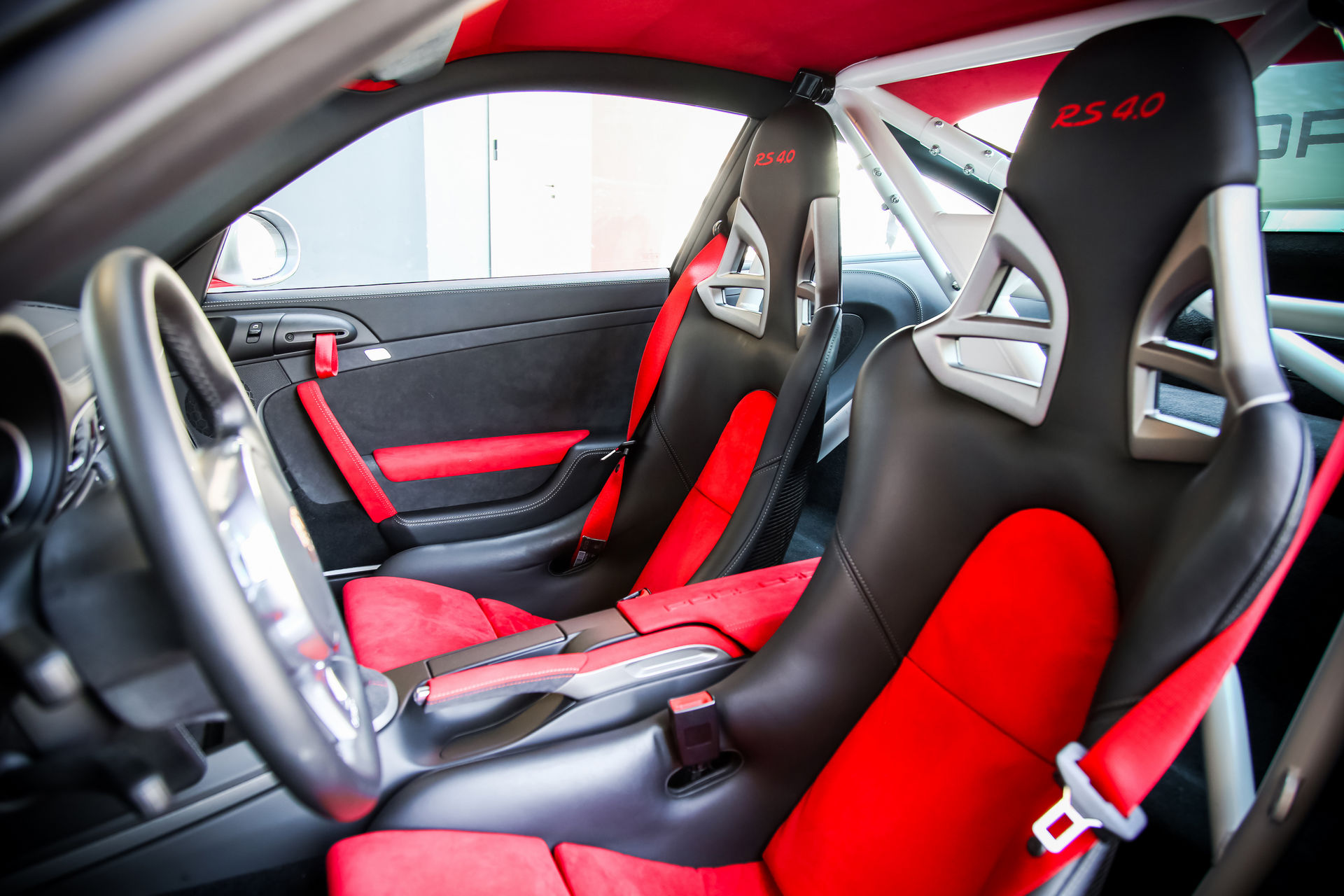 2011 Porsche 911 GT3 RS 4.0 Is For Hardcore Driving Enthusiasts