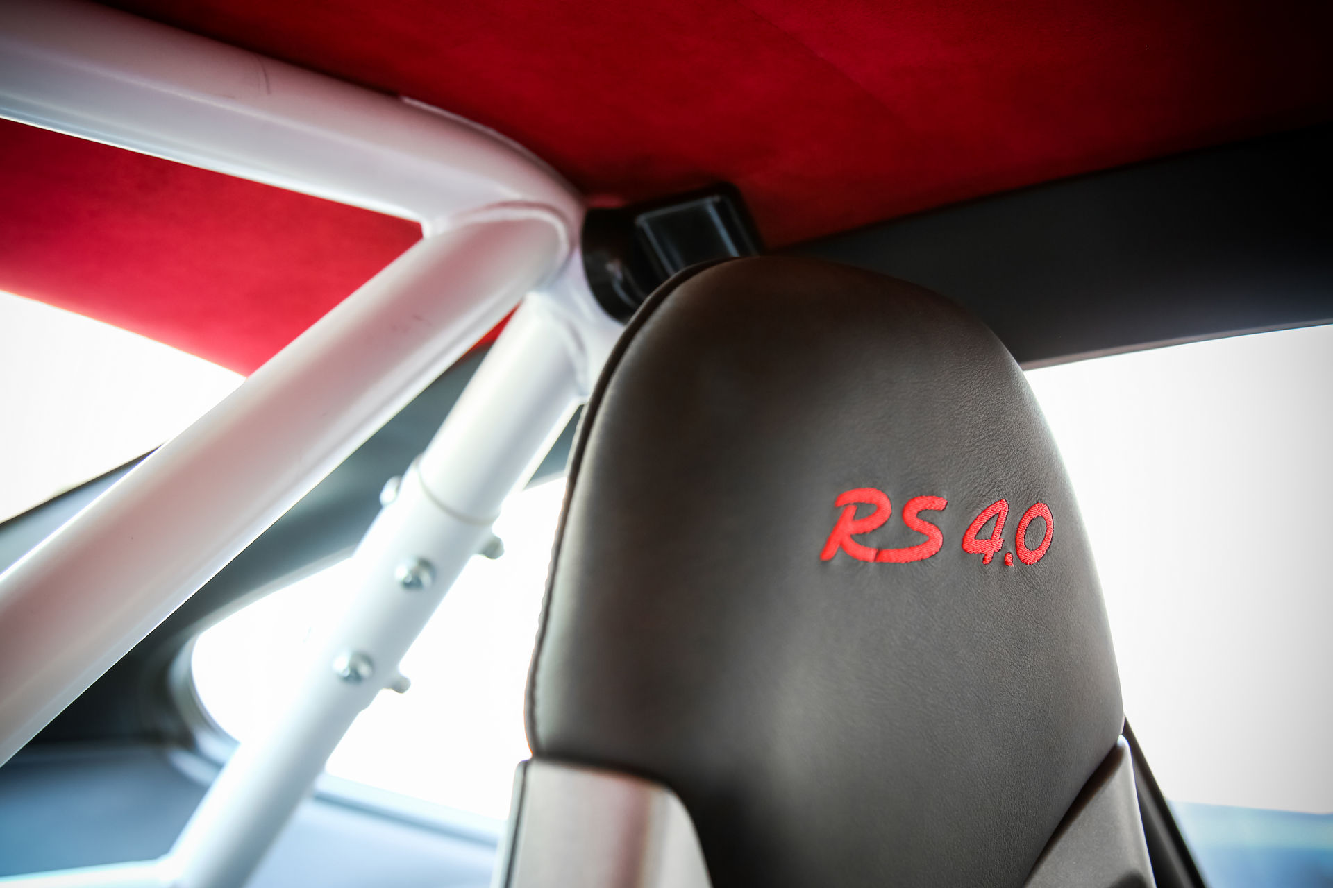 2011 Porsche 911 GT3 RS 4.0 Is For Hardcore Driving Enthusiasts