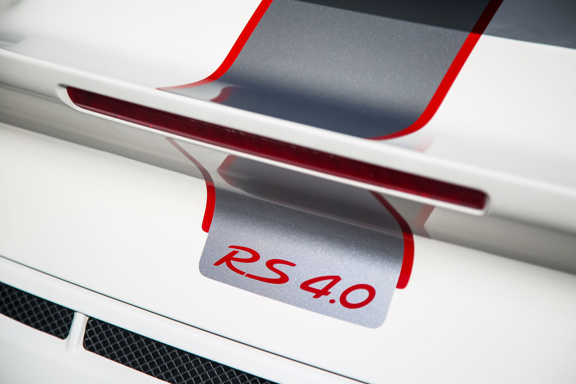 2011 Porsche 911 GT3 RS 4.0 Is For Hardcore Driving Enthusiasts