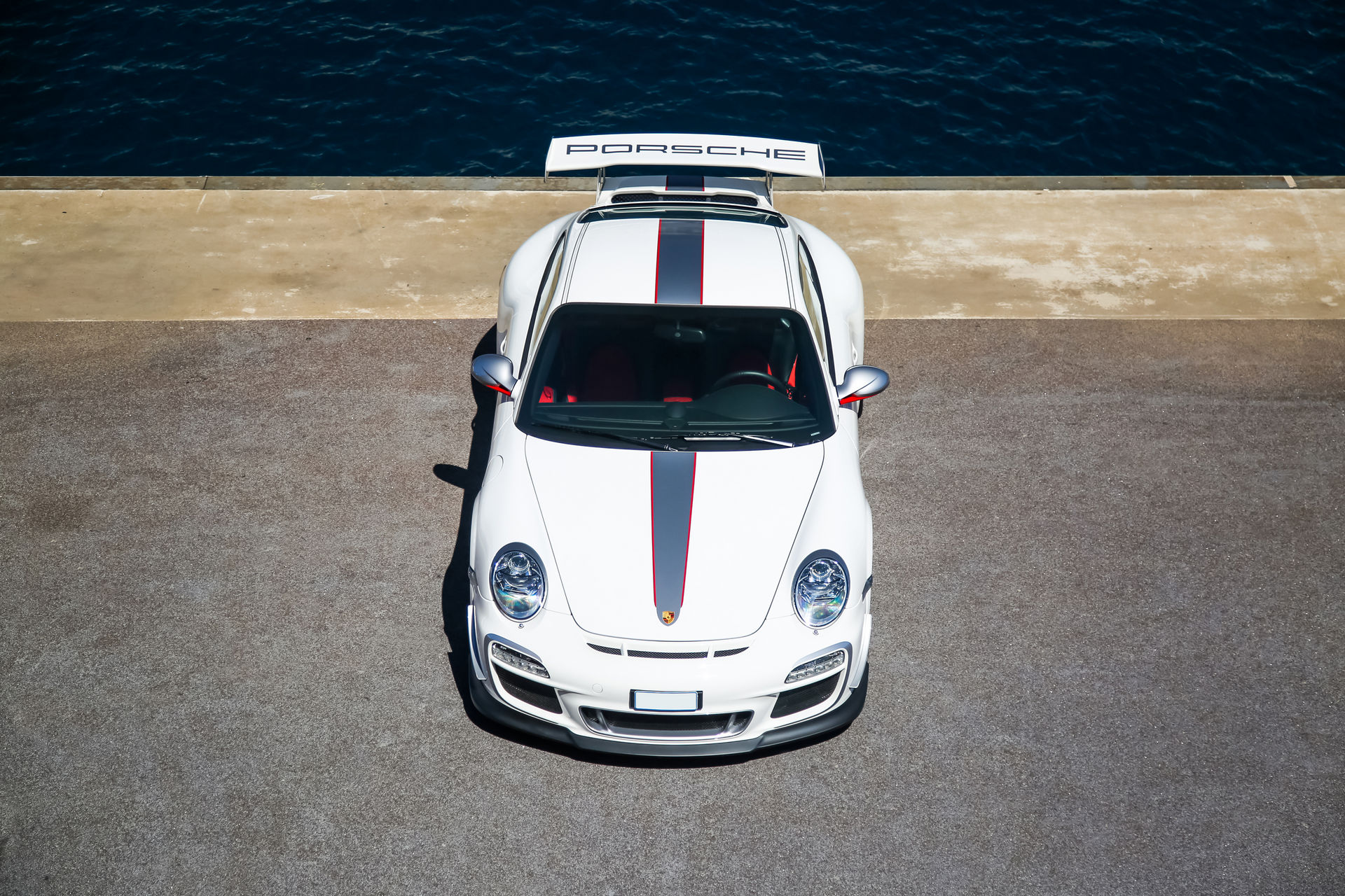 2011 Porsche 911 GT3 RS 4.0 Is For Hardcore Driving Enthusiasts