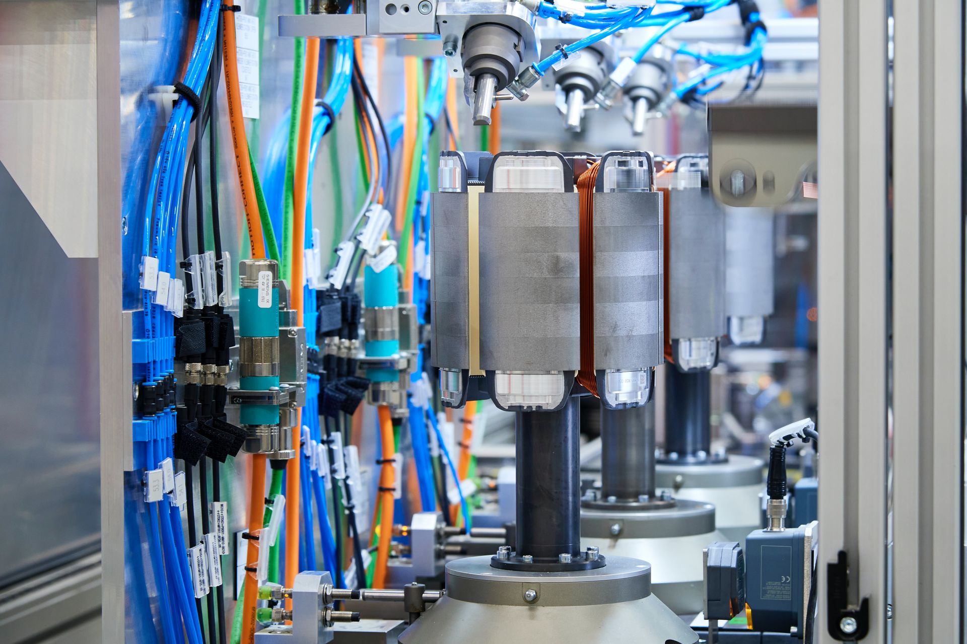 BMW Expanding Production Capacity In Dingolfing To 500,000 E-Drive Units By 2022