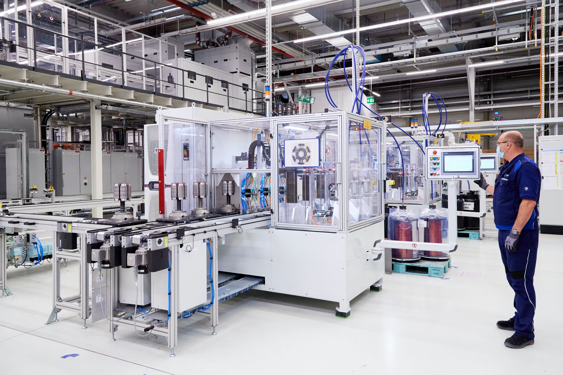 BMW Expanding Production Capacity In Dingolfing To 500,000 E-Drive Units By 2022