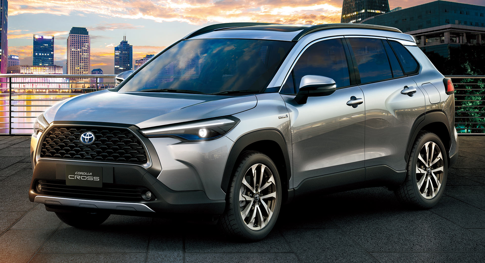 New 2021 Toyota Corolla Cross Blurs The Lines Between ...