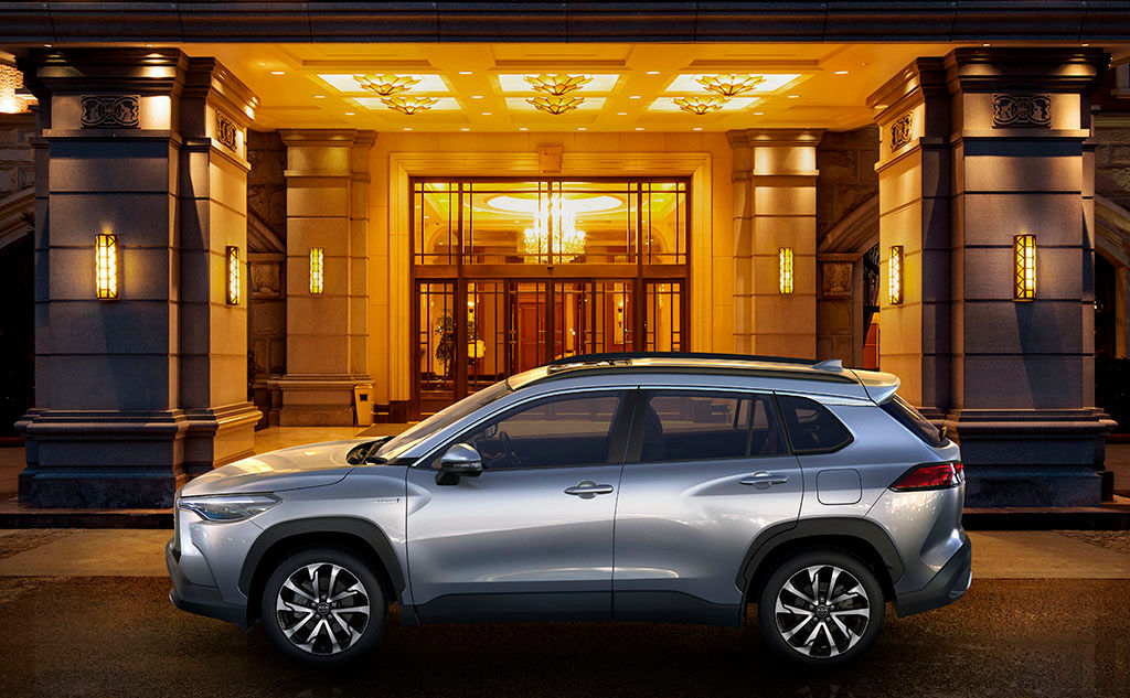 New 2021 Toyota Corolla Cross Blurs The Lines Between Hatches And SUVs