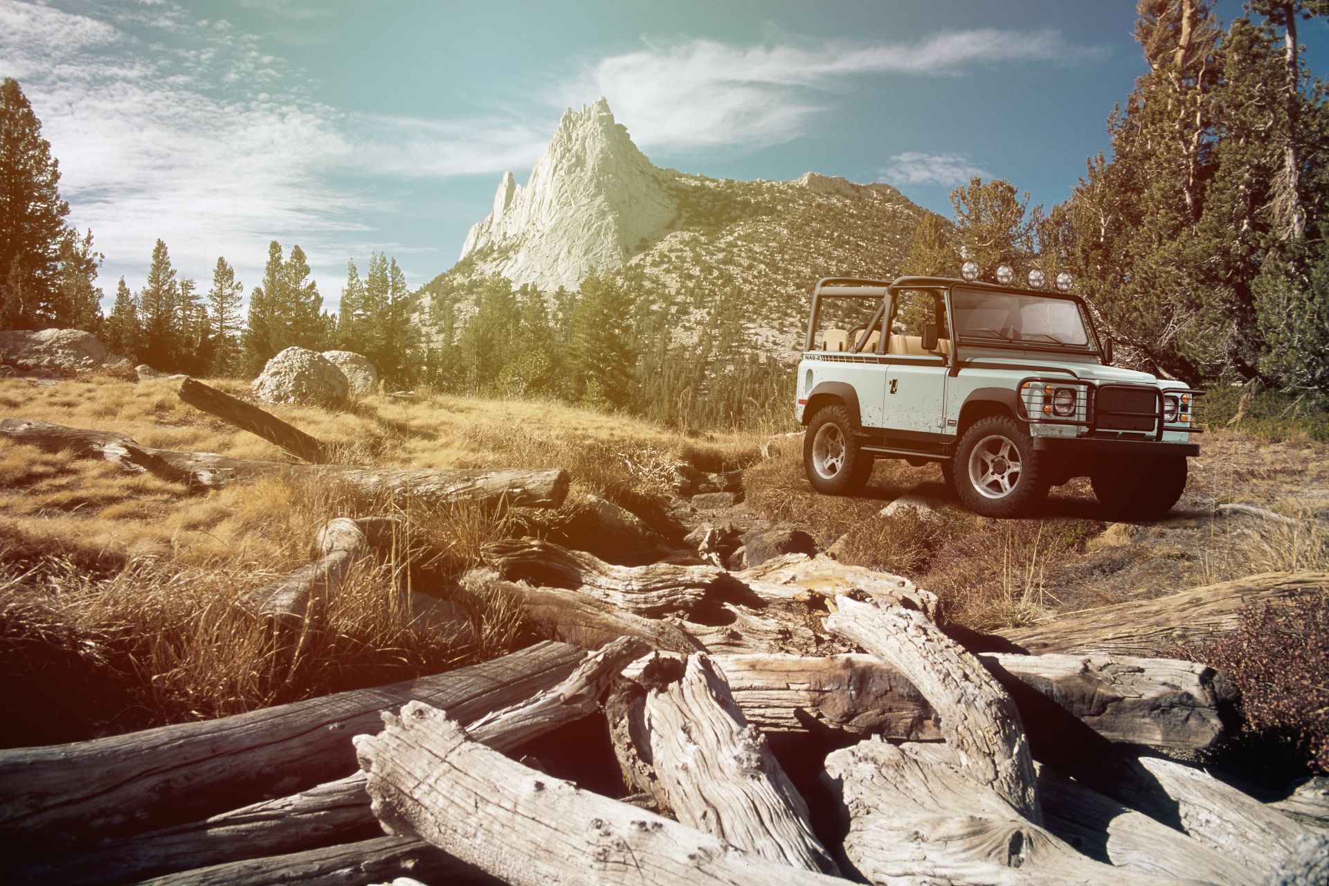 Twisted NAS-E 4×4 Is A Classic Defender Gone Electric That Costs $185,000