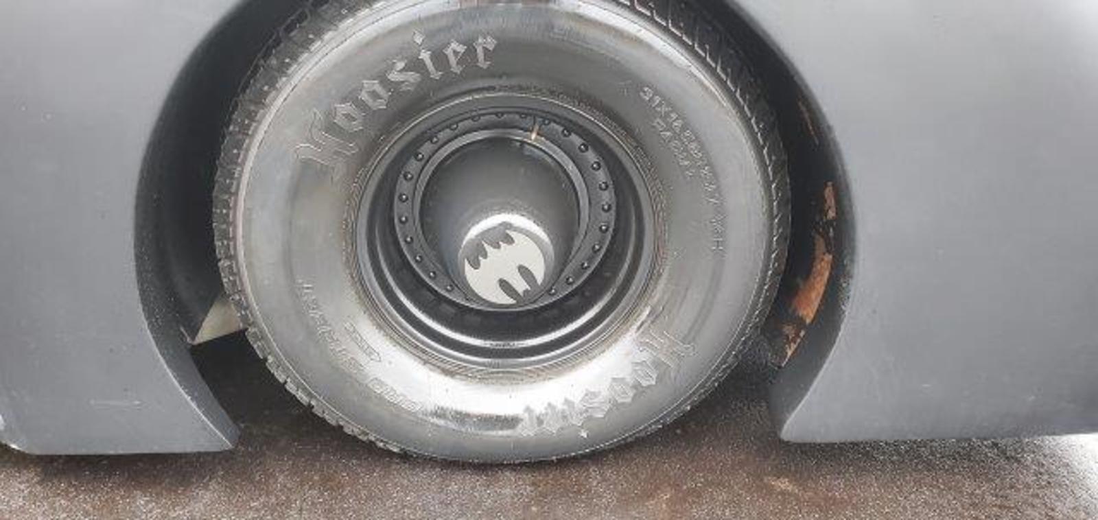 U.S. Marshals Auctioning Three Famous Replica Movie Cars Seized From Fraudster