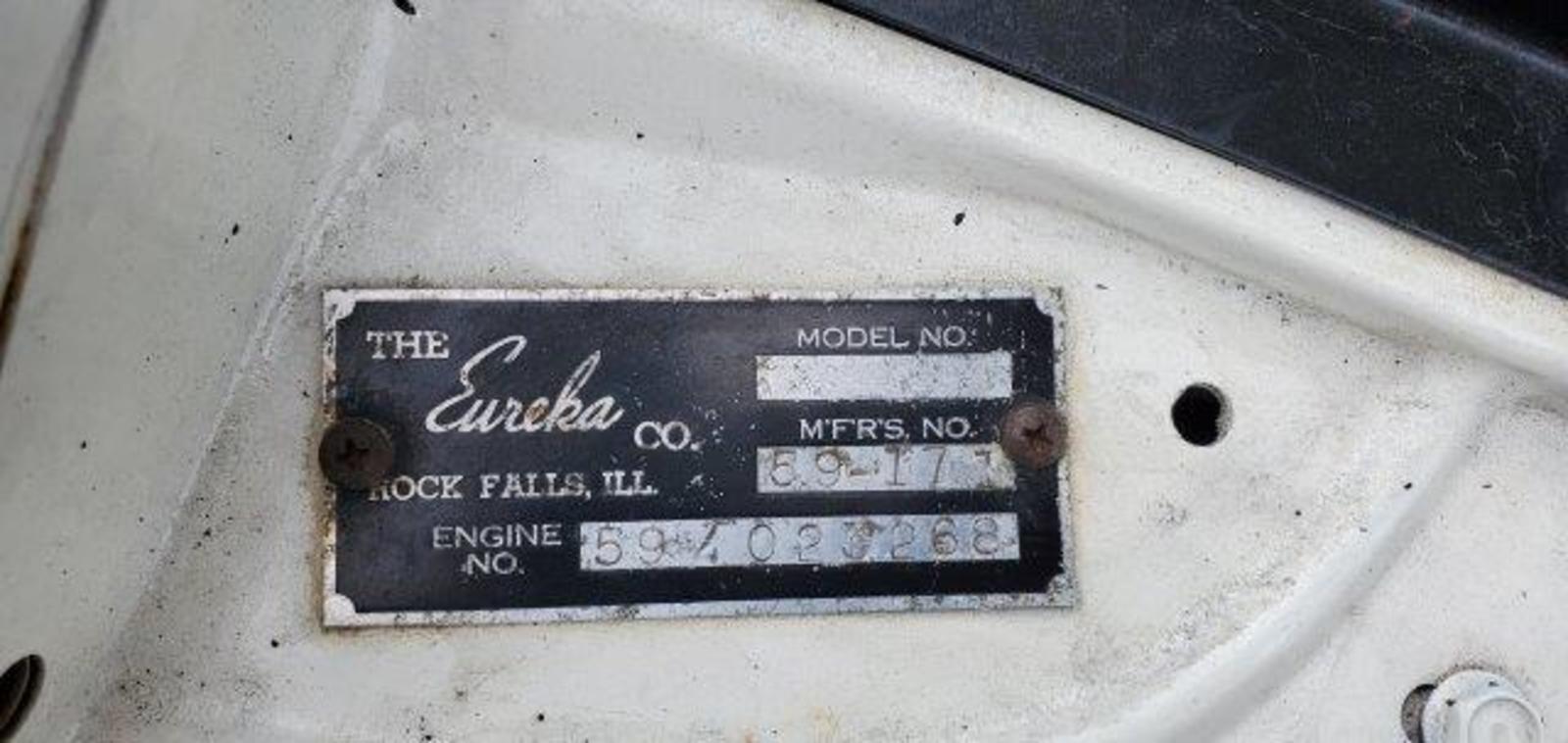 U.S. Marshals Auctioning Three Famous Replica Movie Cars Seized From Fraudster