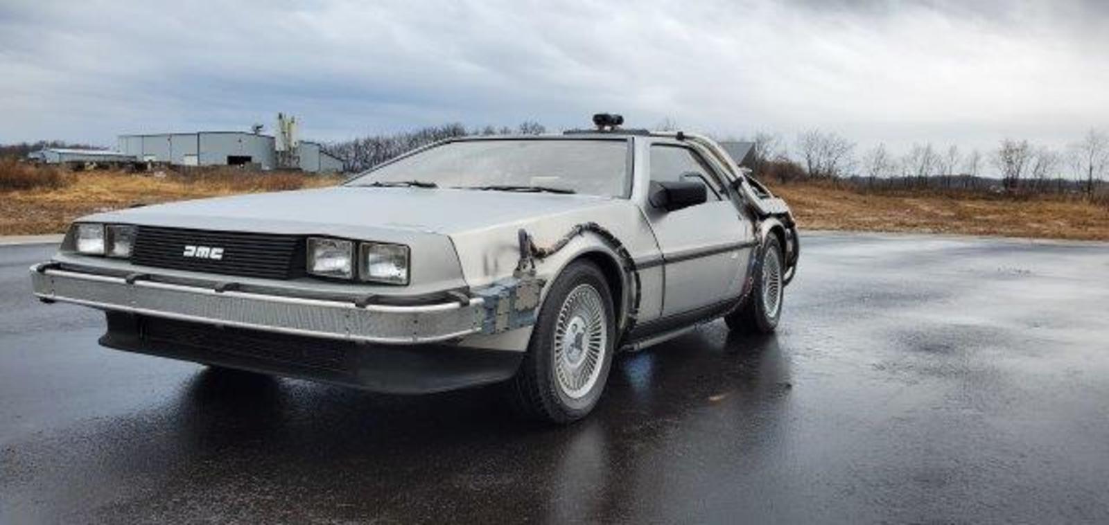 U.S. Marshals Auctioning Three Famous Replica Movie Cars Seized From Fraudster