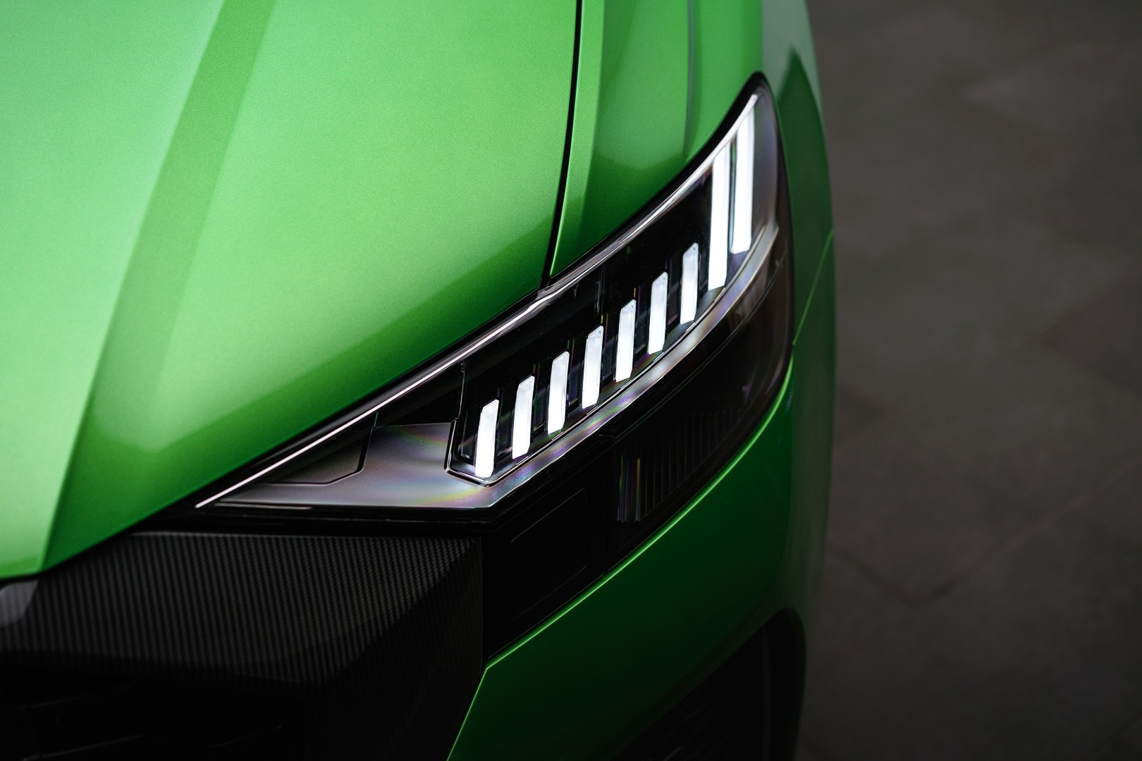 Java Green Audi RS Q8 With 23″ Wheels And Carbon Trim Really Stands Out