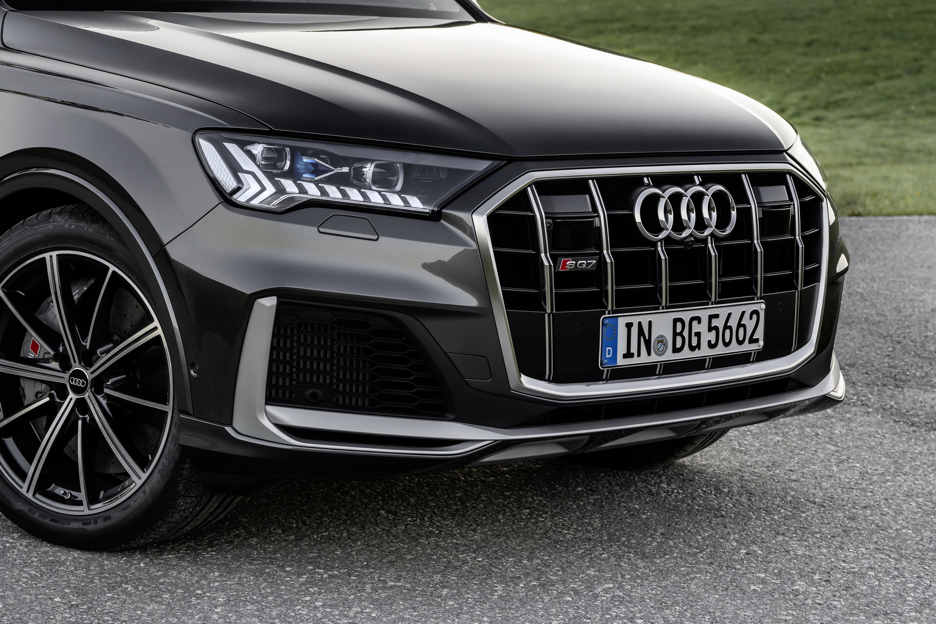 Audi SQ7 And SQ8 Gain 500 HP V8 TFSI Engines In Europe