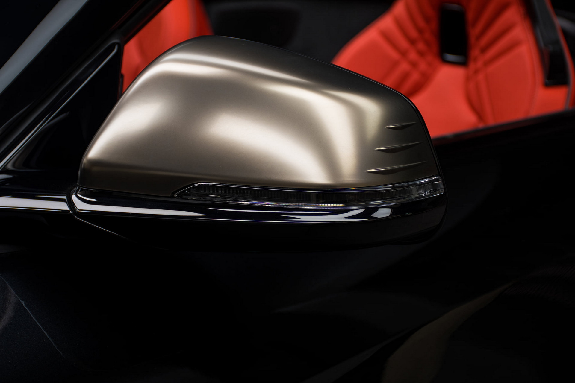 Remember The BMW Z4? This M40i Boasts A Rather Simple Yet Stylish Spec