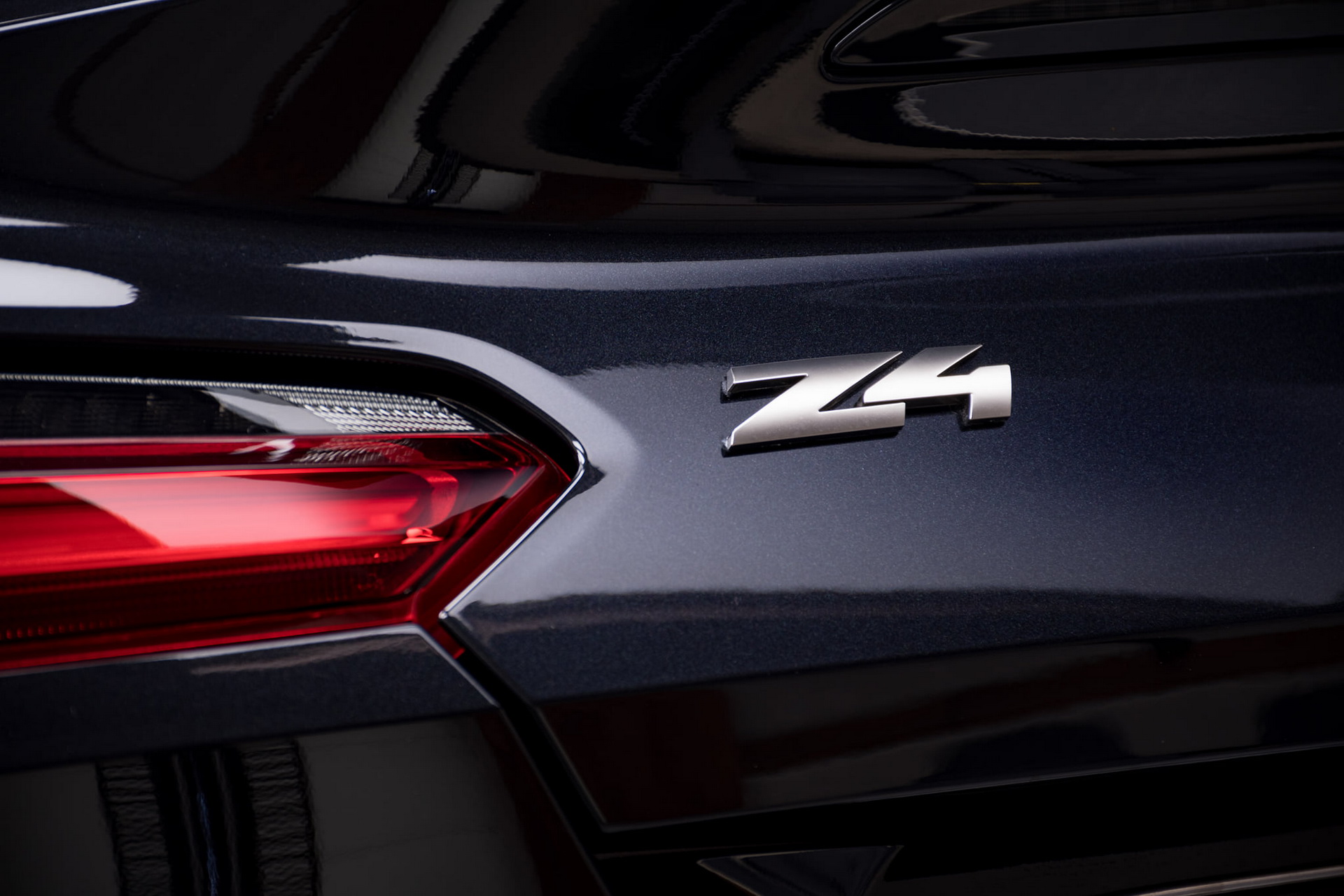 Remember The BMW Z4? This M40i Boasts A Rather Simple Yet Stylish Spec