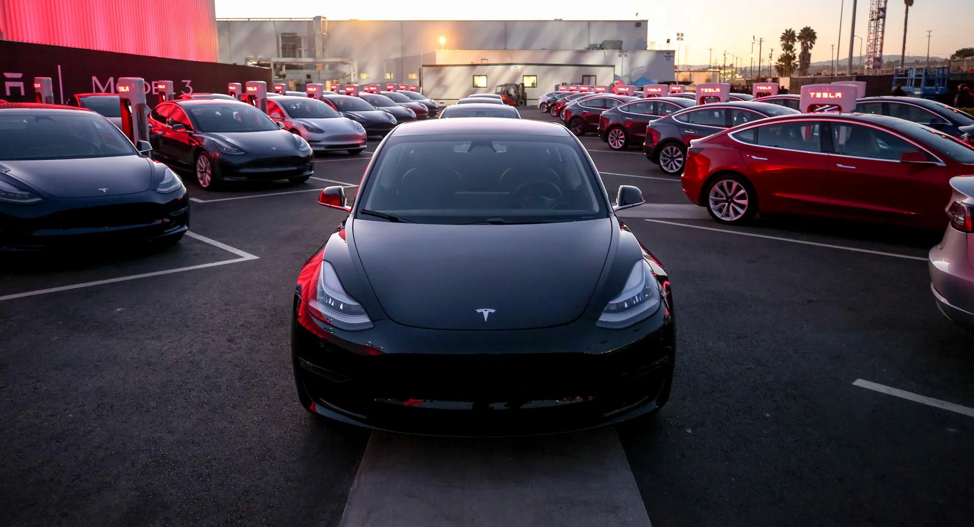 Study Says 1/3 Of New Cars Sold Globally By 2030 Will Be Electric ...