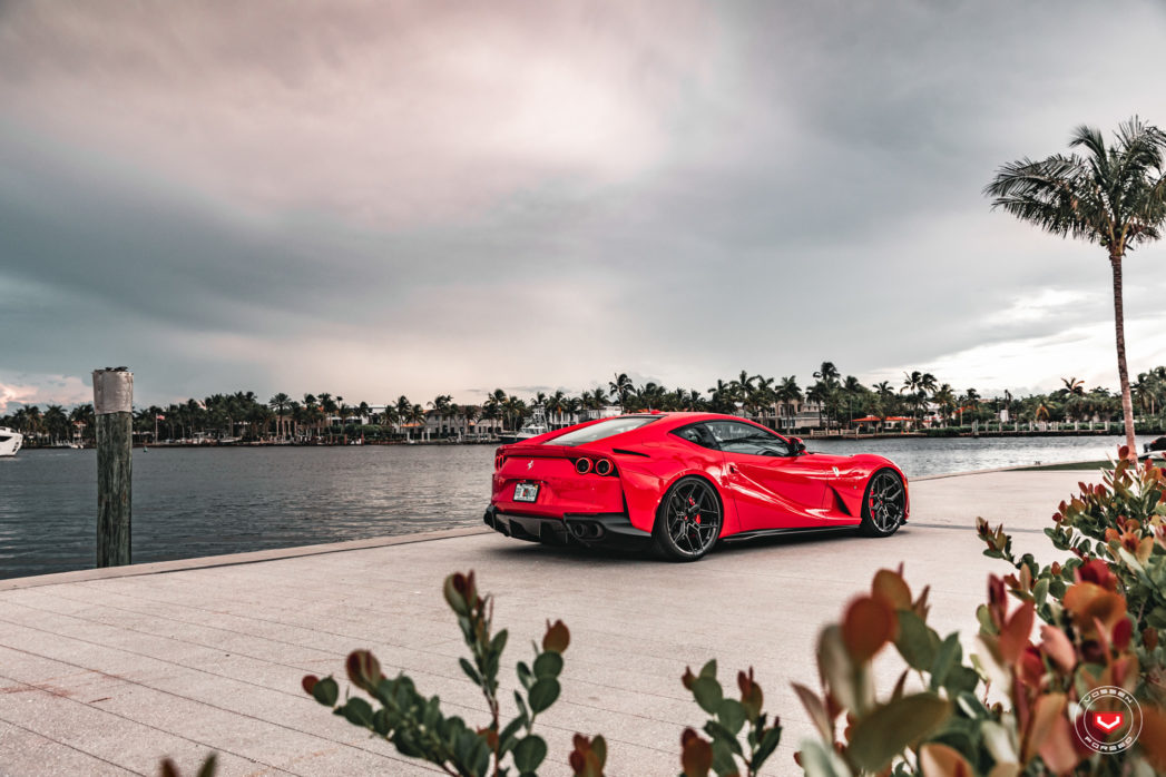 Do New Rims And A Lower Suspension Improve The Ferrari 812 Superfast’s Looks?