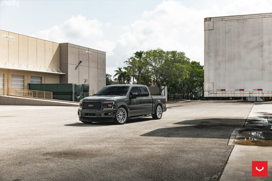 Lowered Ford F-150 On 24-Inch Wheels Won’t Leave The Tarmac Anytime Soon