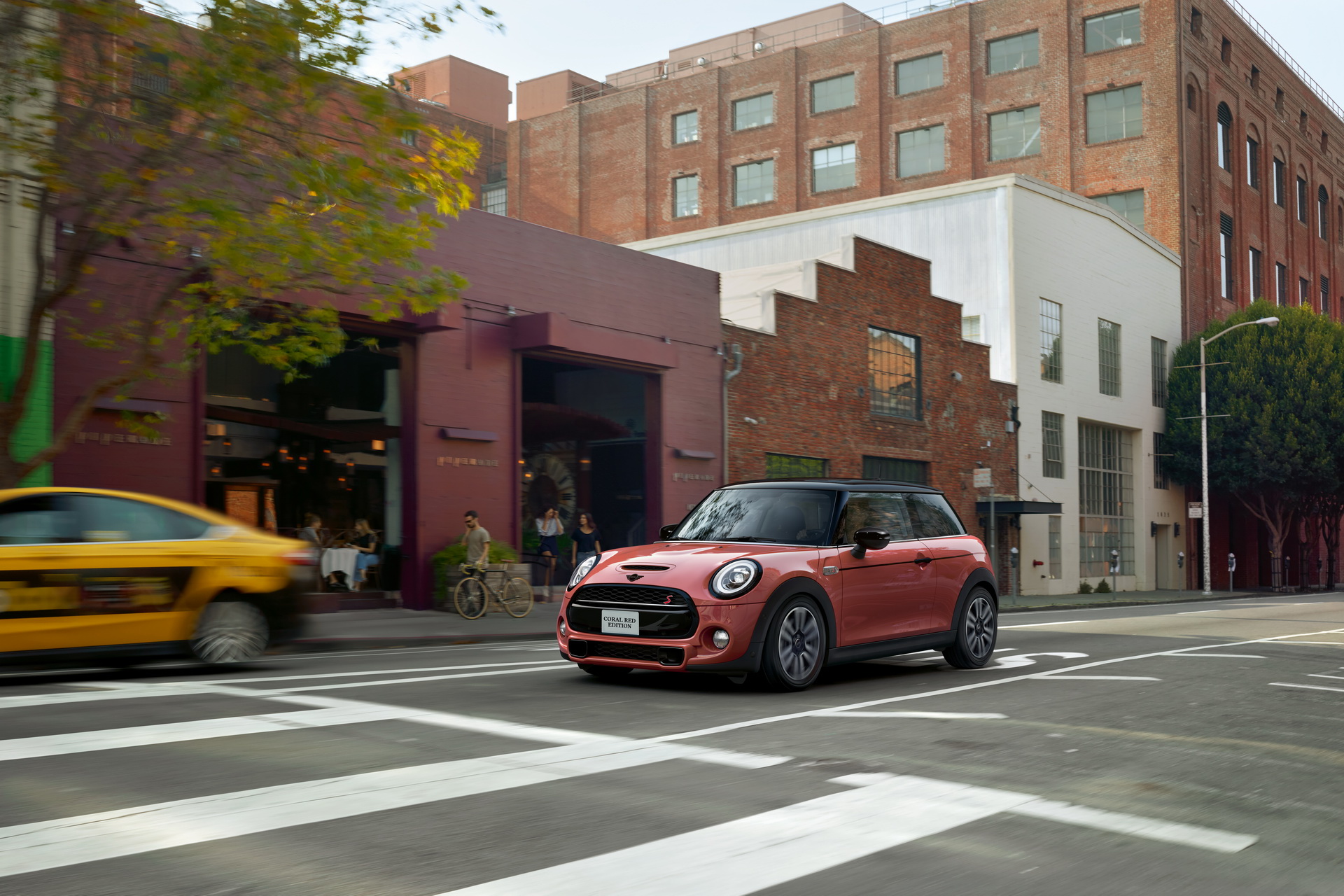 MINI Gives U.S. New Coral Red Edition Hardtop Models