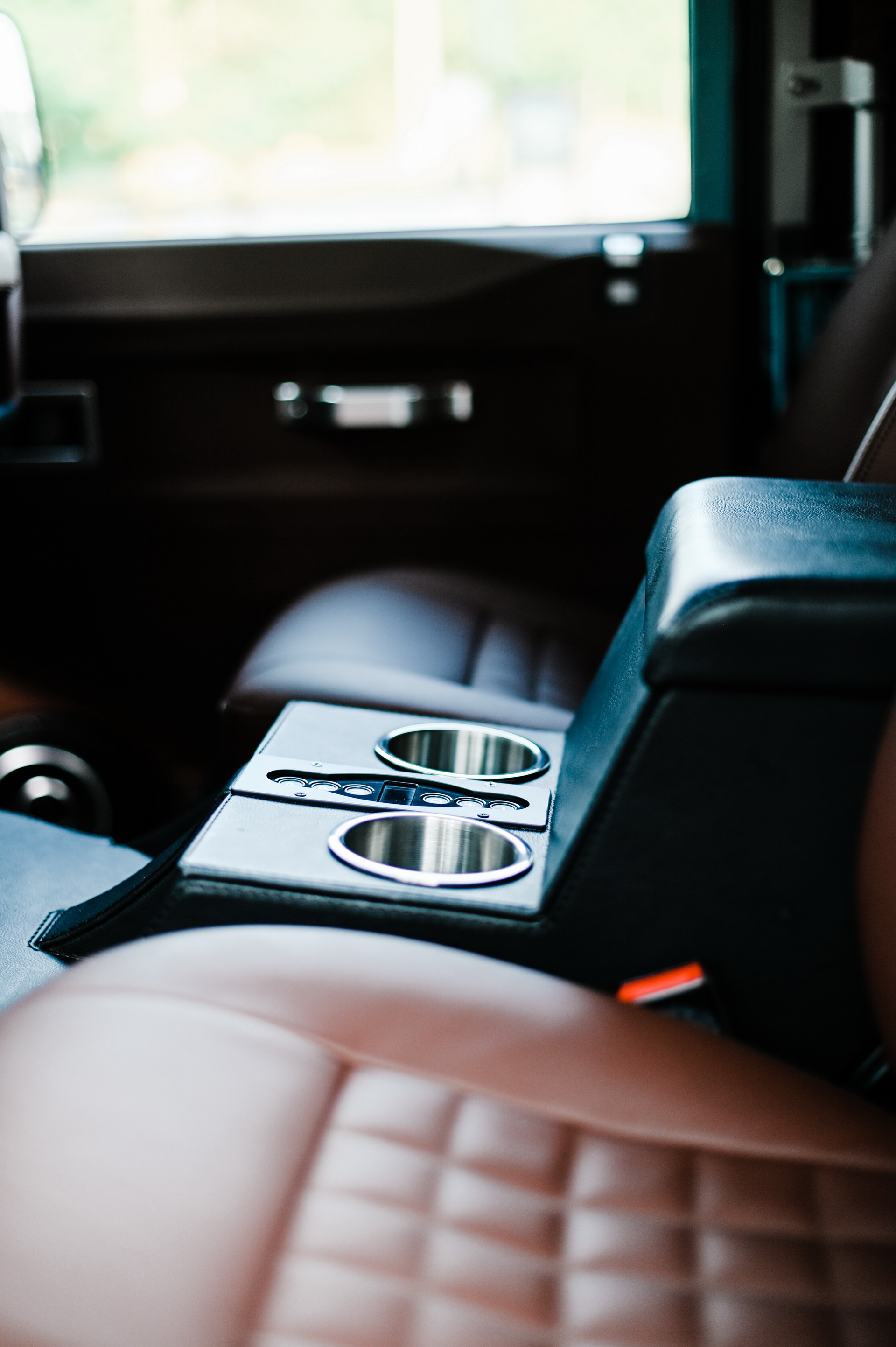 This Land Rover Defender 90 Open-Top Is Not What It Seems