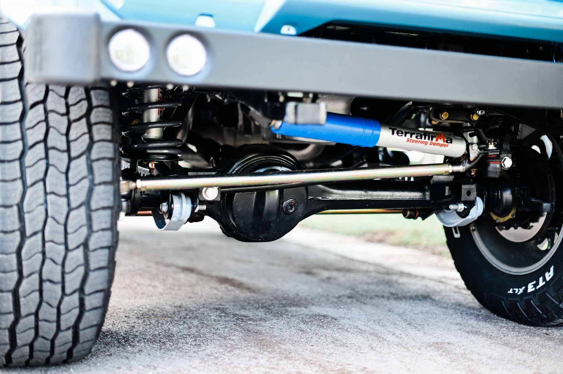 This Land Rover Defender 90 Open-Top Is Not What It Seems