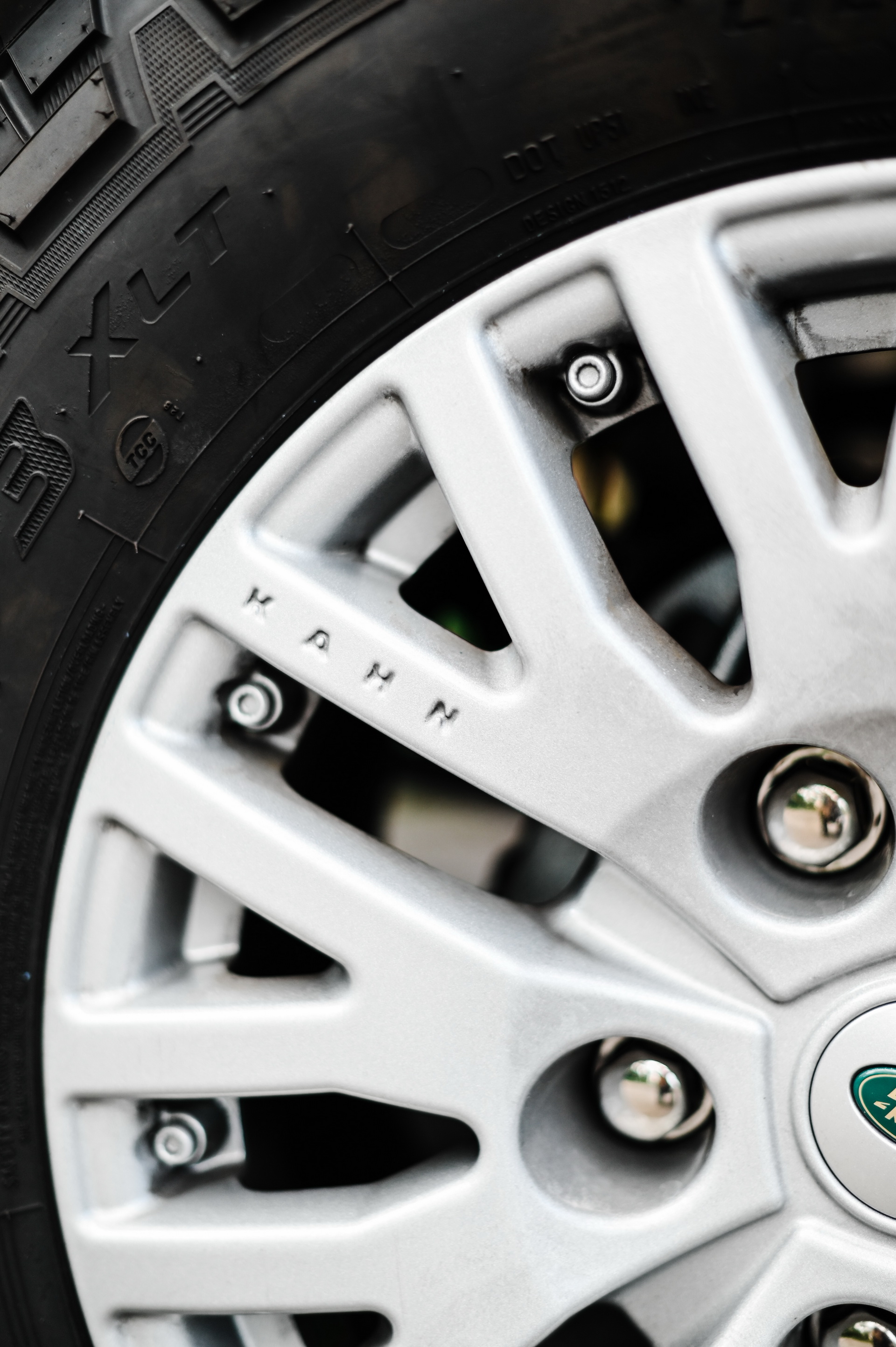 This Land Rover Defender 90 Open-Top Is Not What It Seems