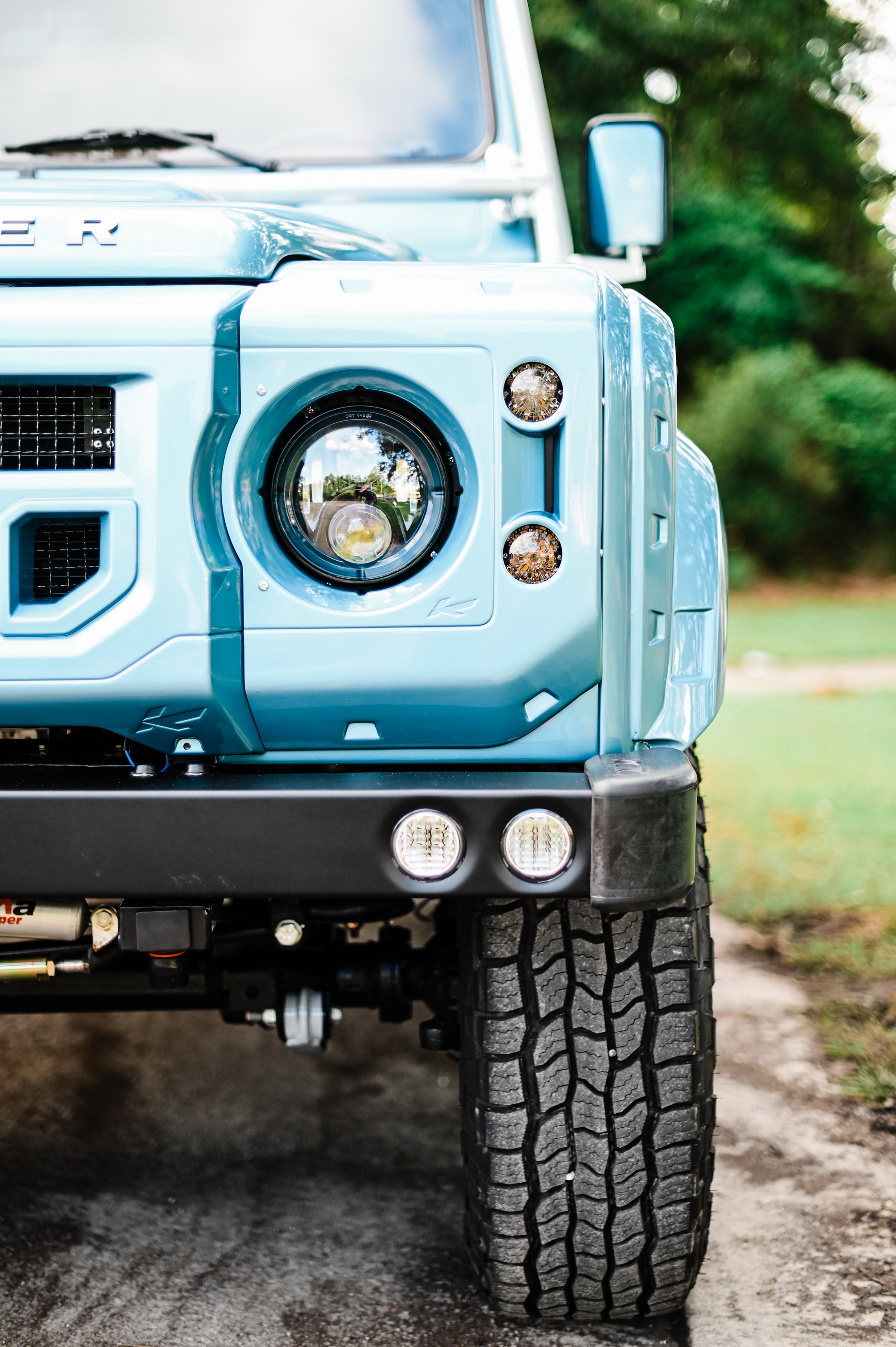 This Land Rover Defender 90 Open-Top Is Not What It Seems
