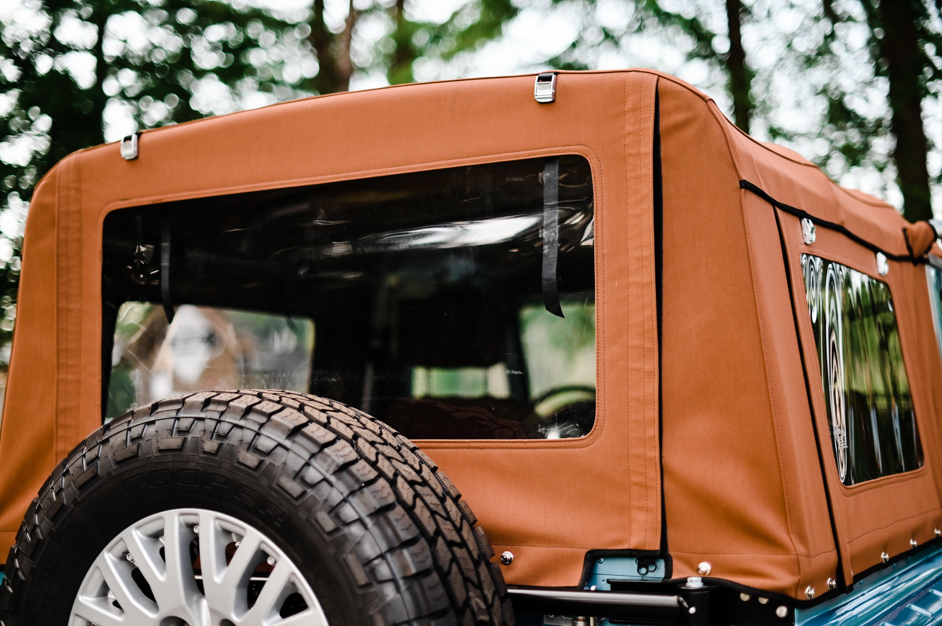 This Land Rover Defender 90 Open-Top Is Not What It Seems