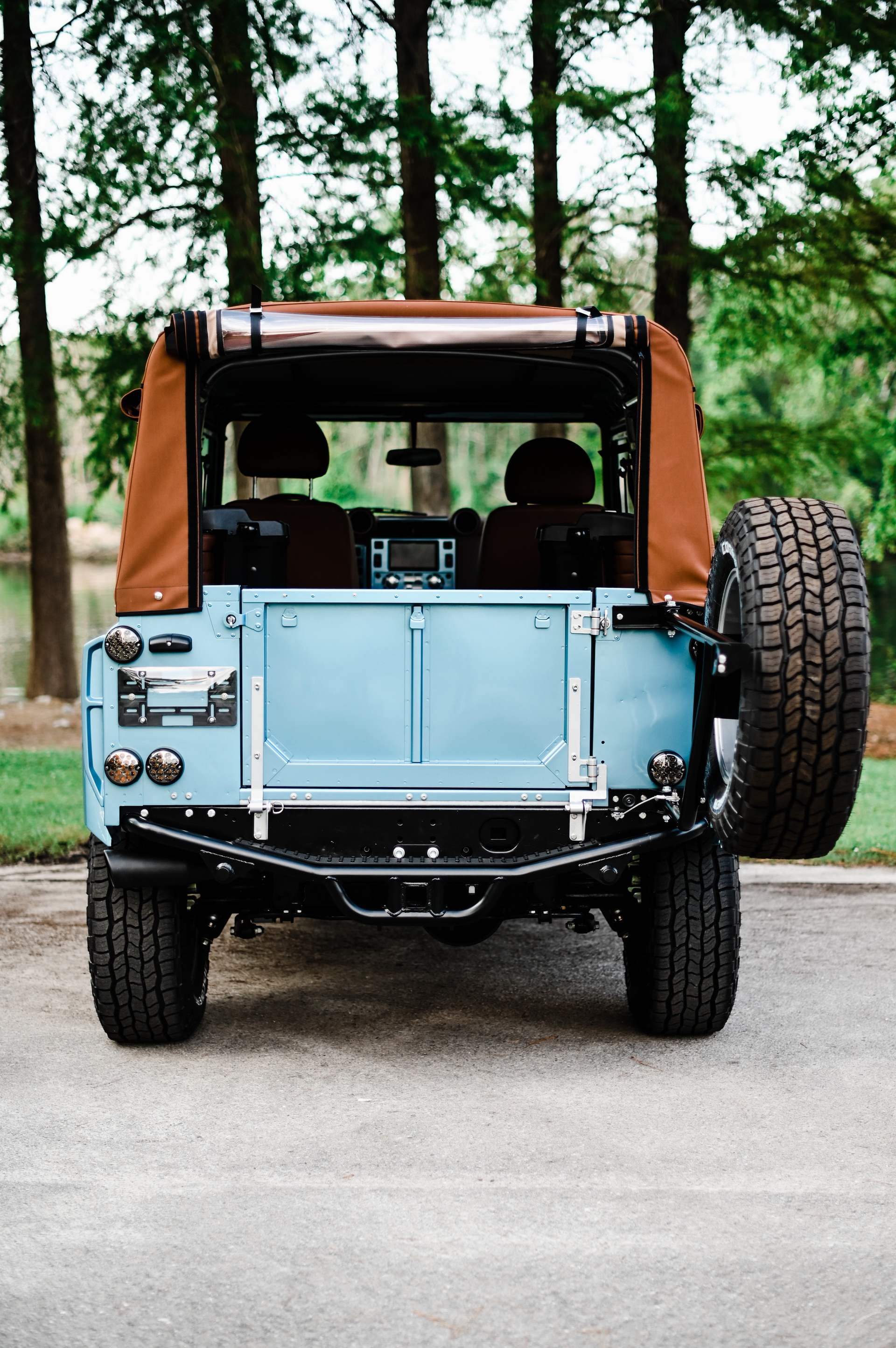 This Land Rover Defender 90 Open-Top Is Not What It Seems