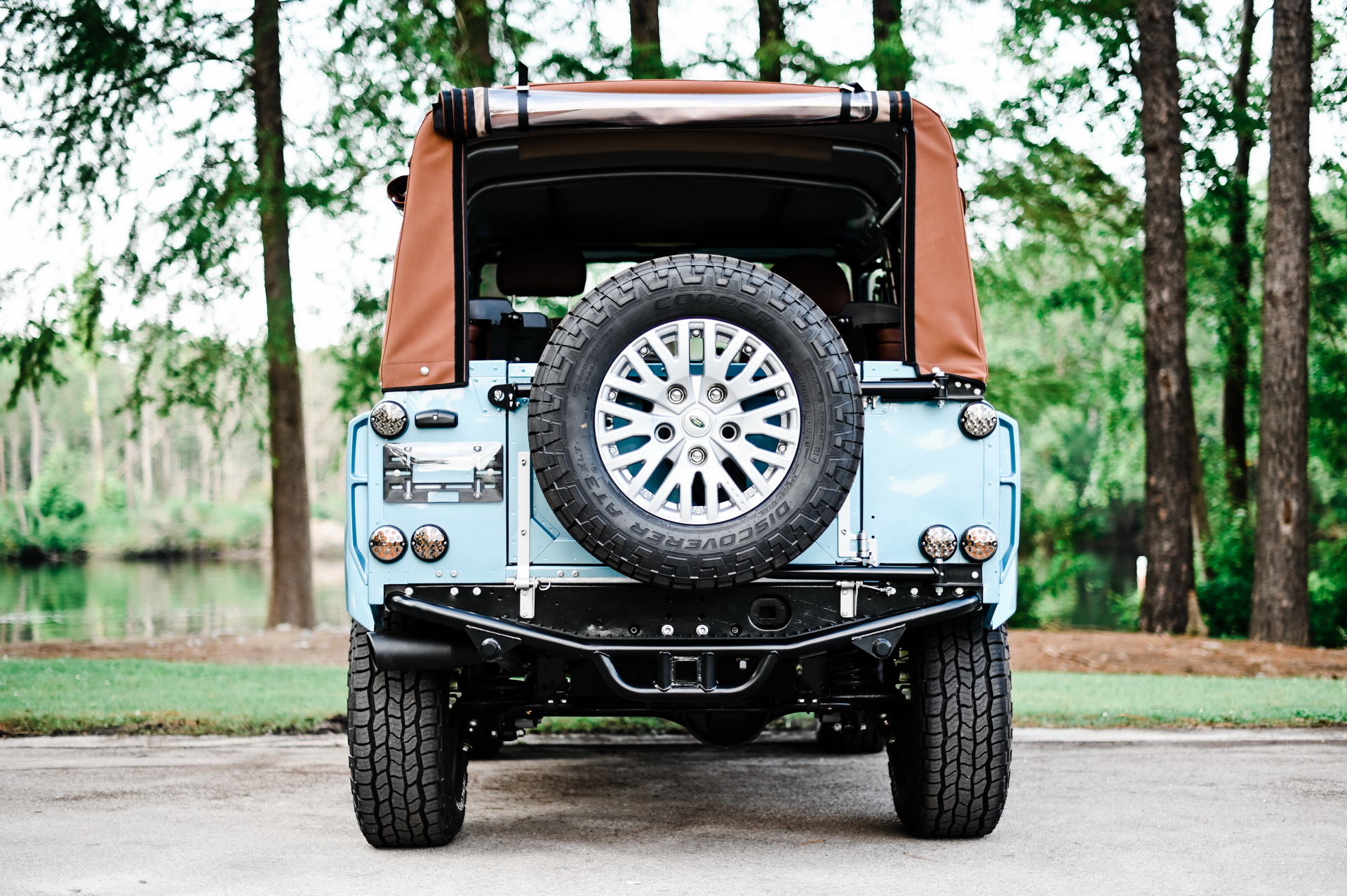 This Land Rover Defender 90 Open-Top Is Not What It Seems