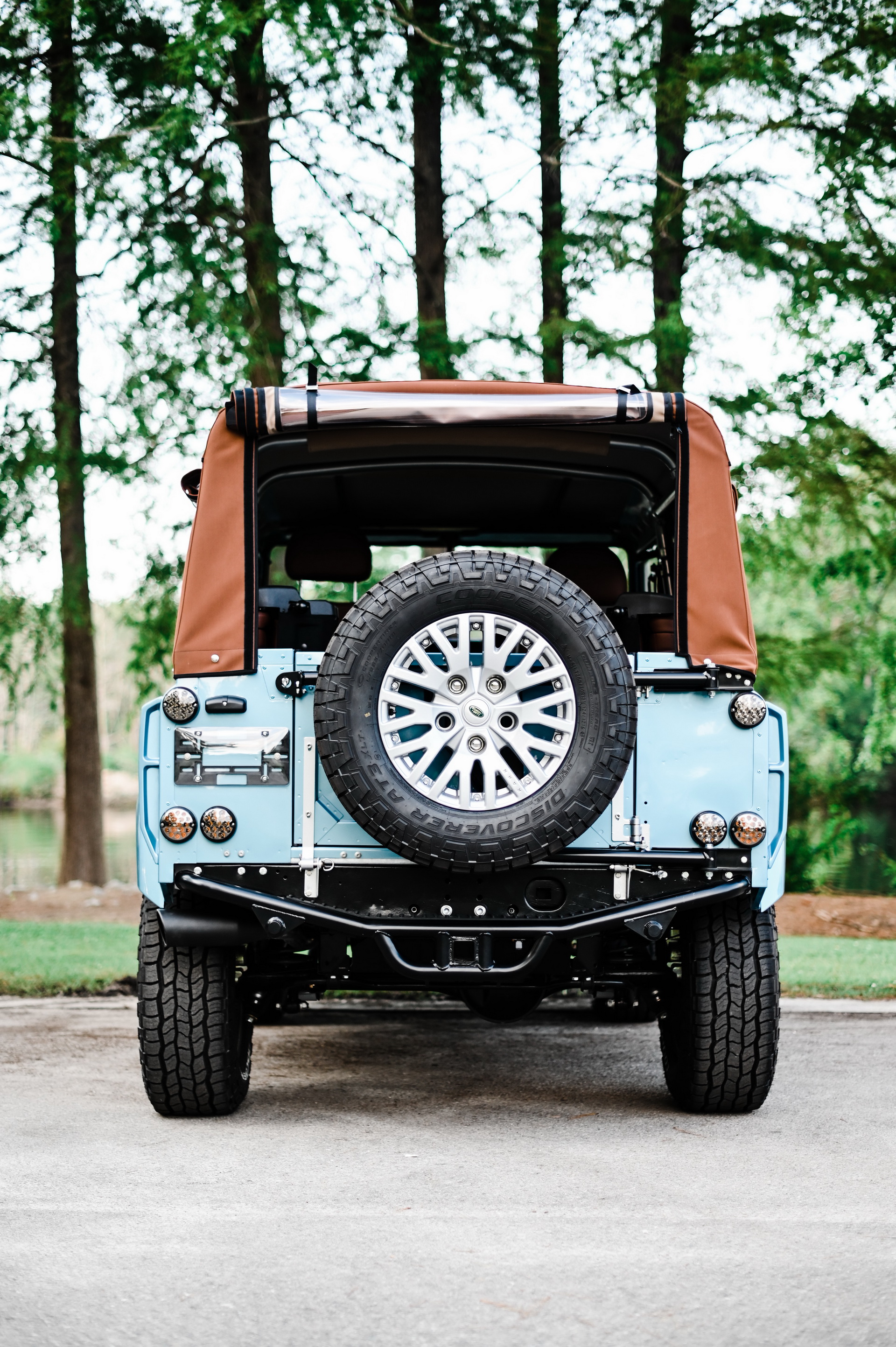 This Land Rover Defender 90 Open-Top Is Not What It Seems