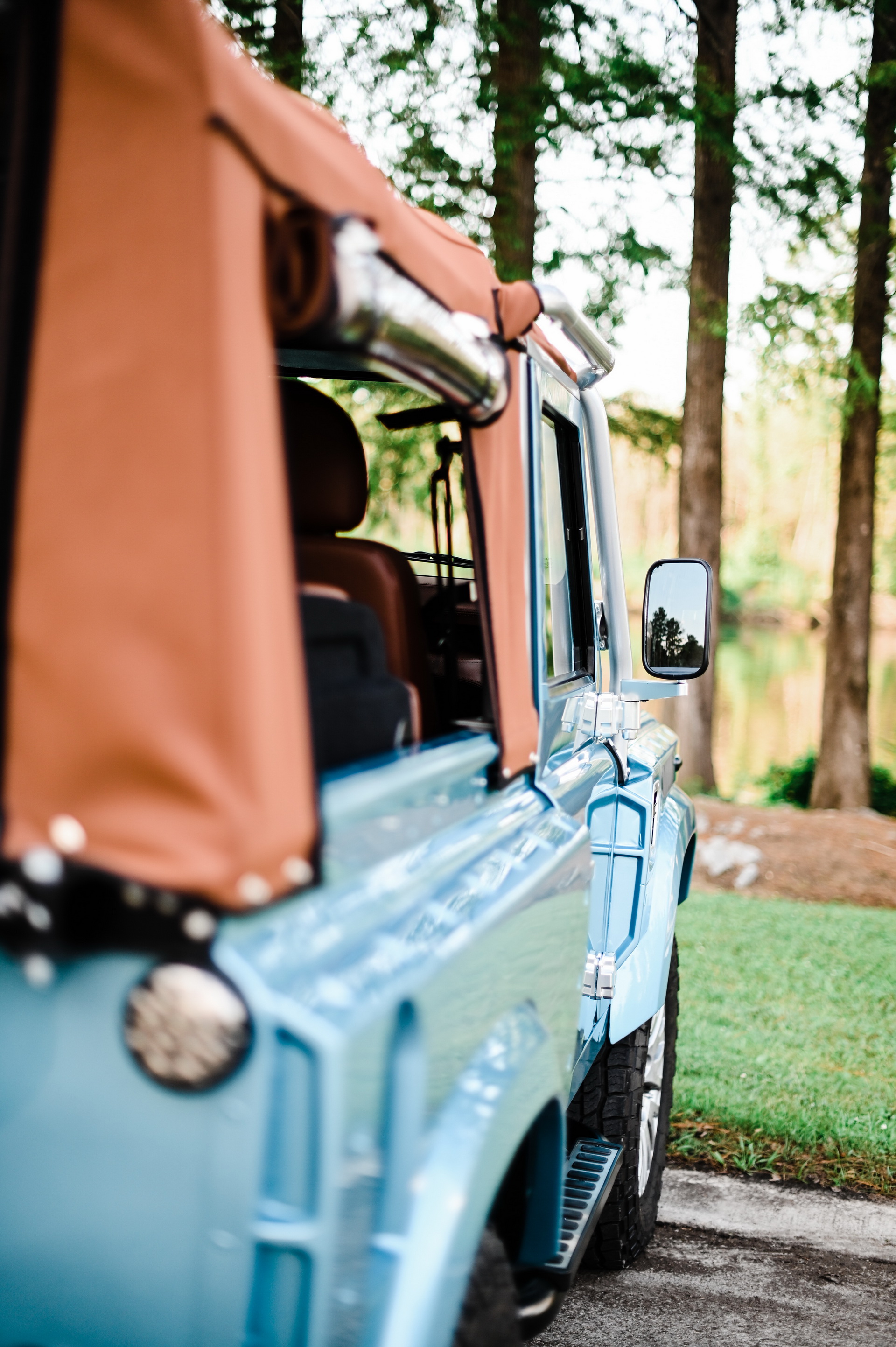 This Land Rover Defender 90 Open-Top Is Not What It Seems