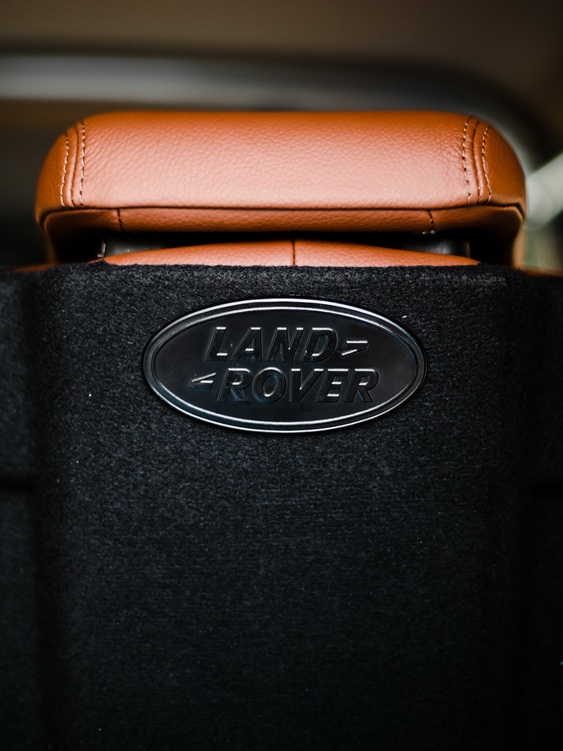 This Land Rover Defender 90 Open-Top Is Not What It Seems