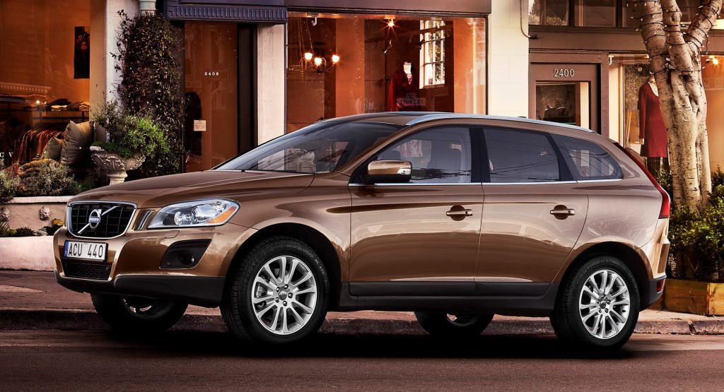 Volvo Recalling 2 Million Older Models Over Seat Belt Issue