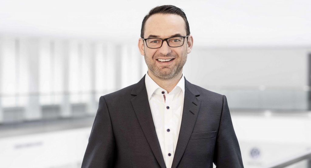 VW Replacing Software Division Boss Over ID.3 And Golf Issues